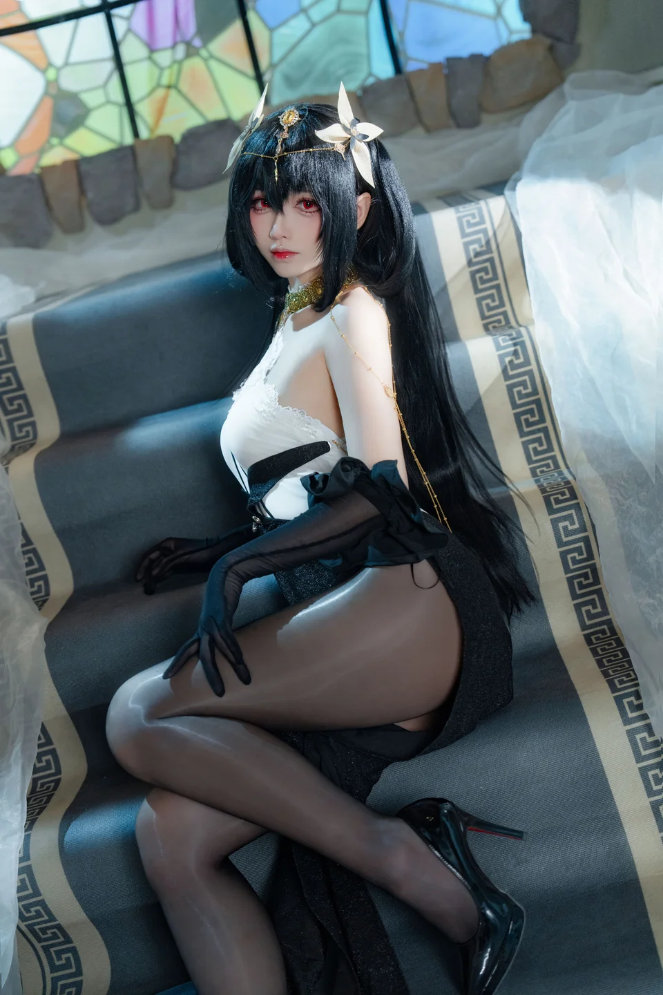 大大卷卷小卷 – 碧蓝航线 镇海礼服 [25P-309MB] 【丝足阁写真】013.webp