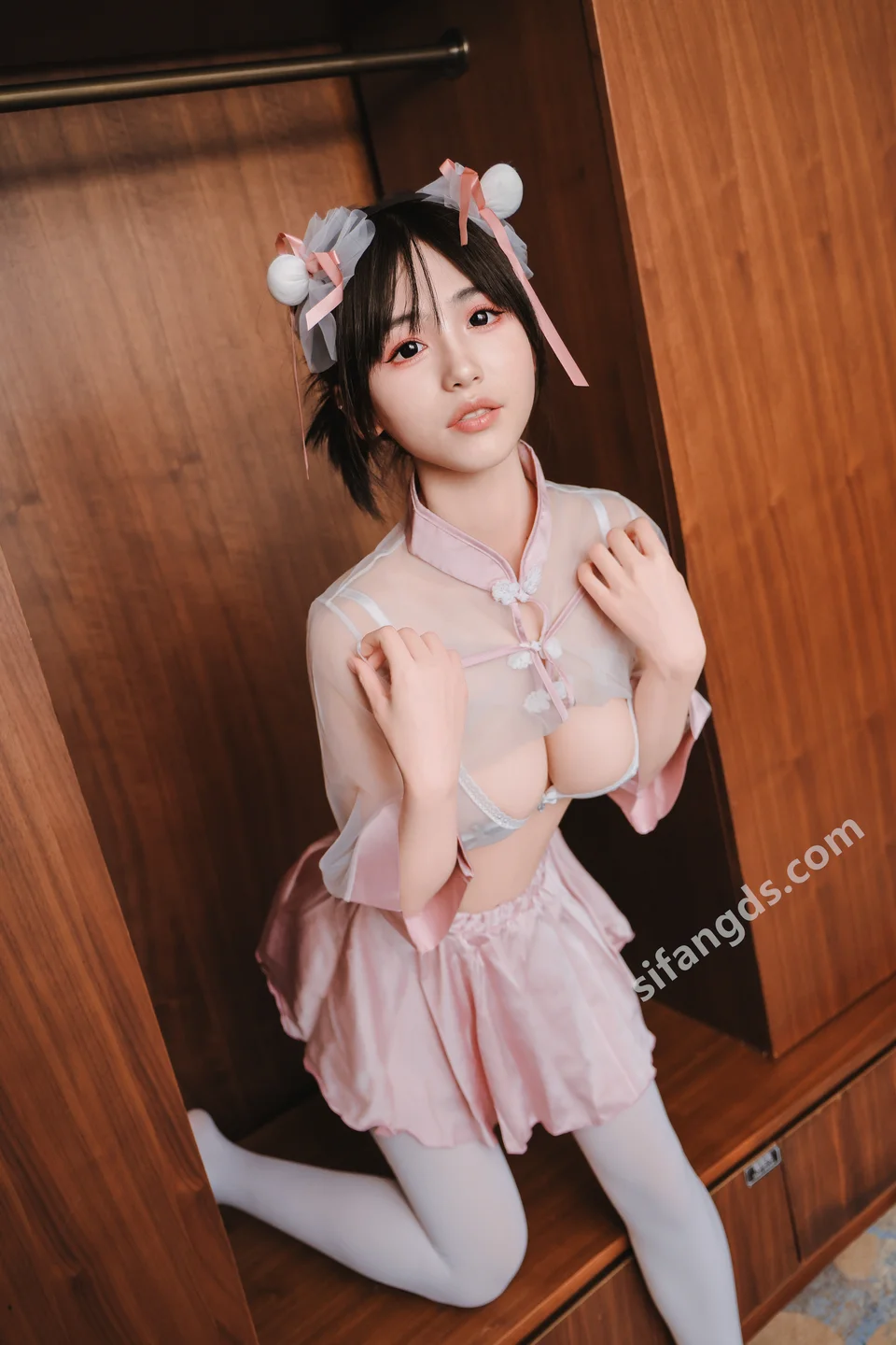 奶芙乔乔 – 透明情趣 [66P3V-2.6GB] 【丝足阁写真】035.webp