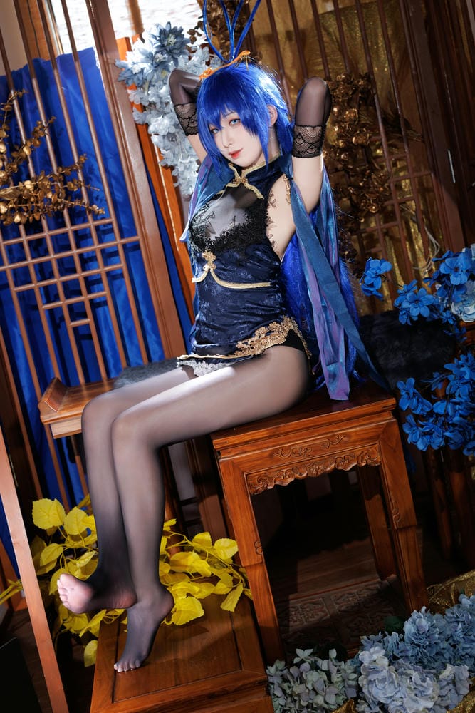 封疆疆 - 花园旗袍 4I9A2095.jpg