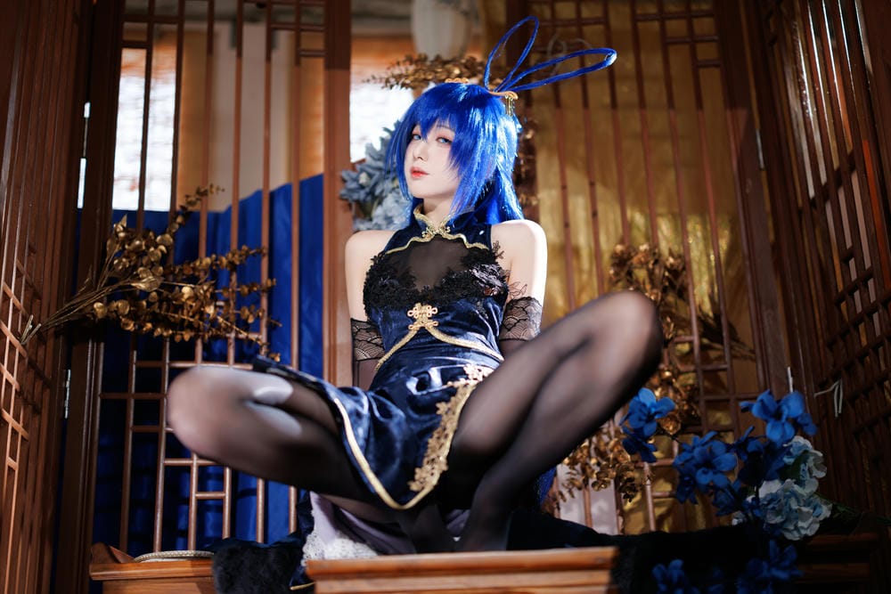 封疆疆 - 花园旗袍 4I9A2174.jpg