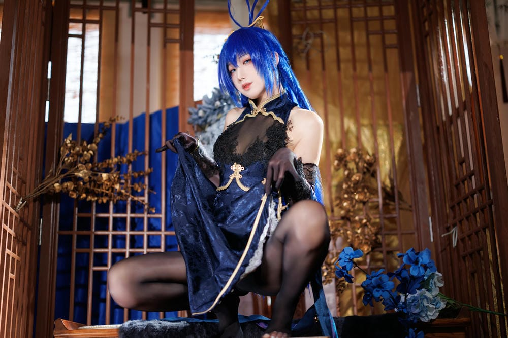 封疆疆 - 花园旗袍 4I9A2177.jpg
