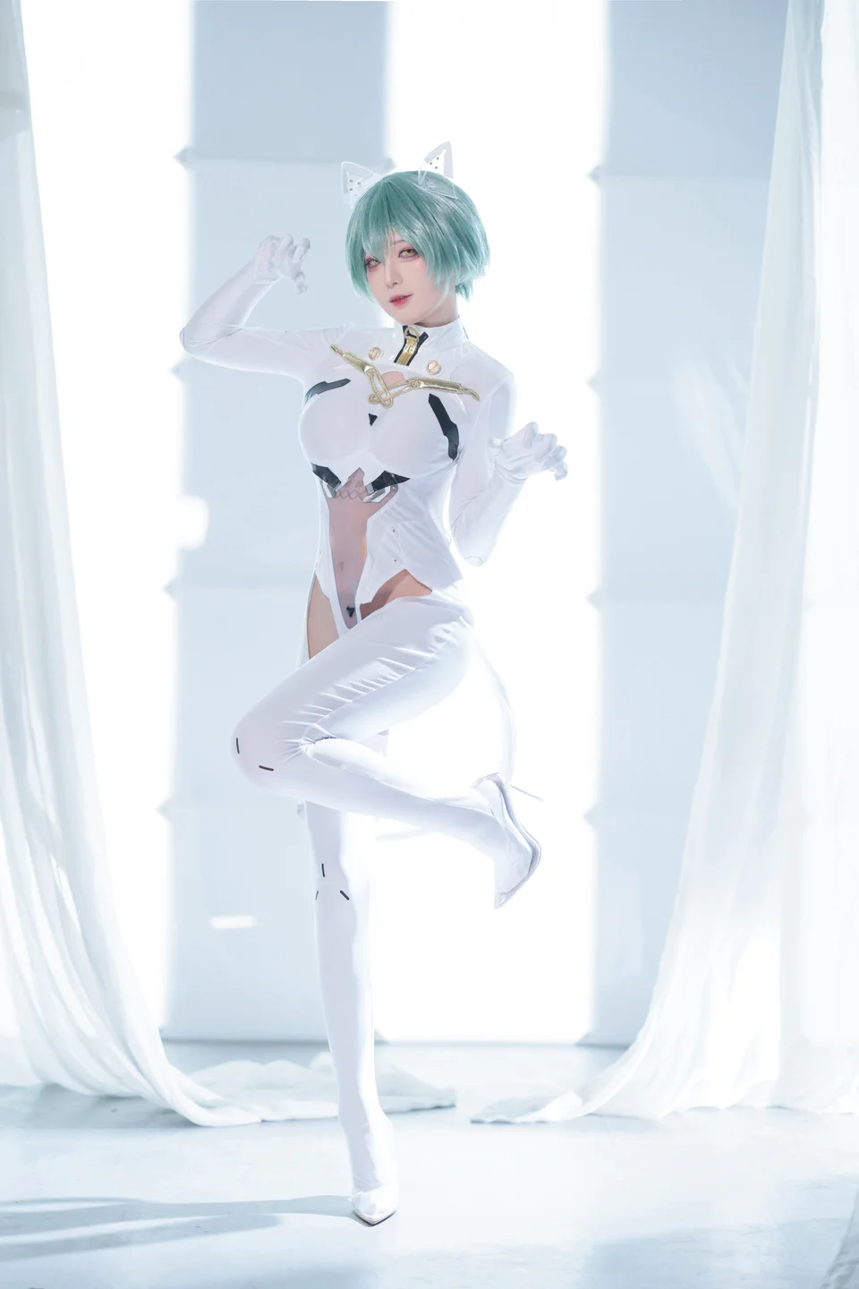 封疆疆v – 纳希莫夫 [15P] 【丝足阁写真】003.webp