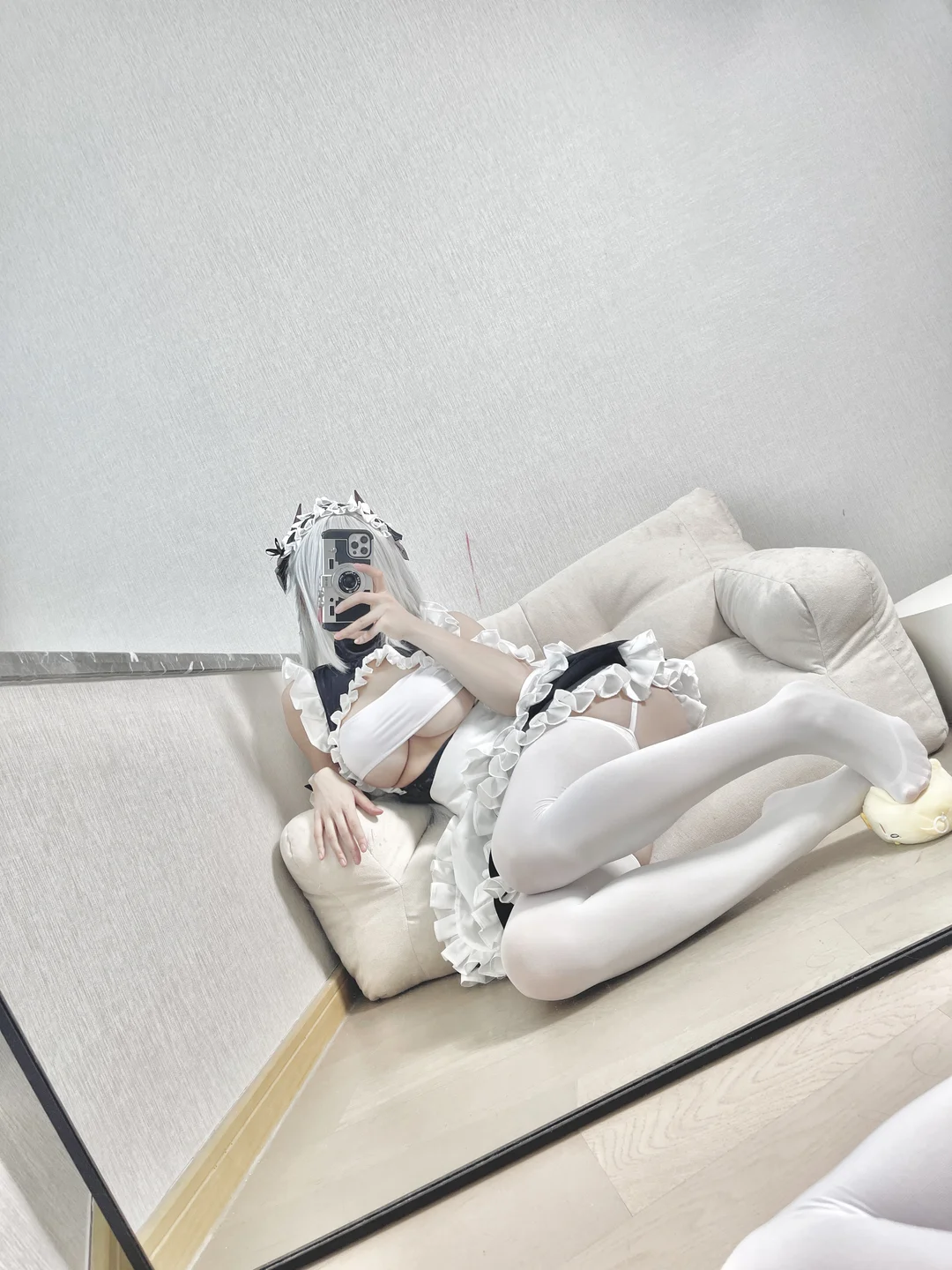 小仓千代w - 臻藏图集 COS自拍包 [45P] tg@simisebaisi2.webp