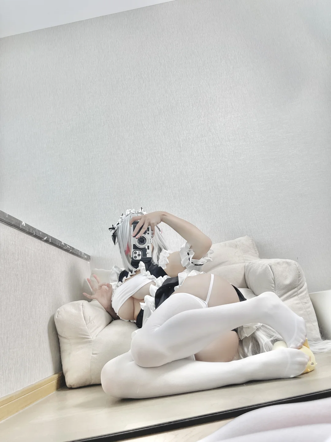 小仓千代w - 臻藏图集 COS自拍包 [45P] tg@simisebaisi4.webp