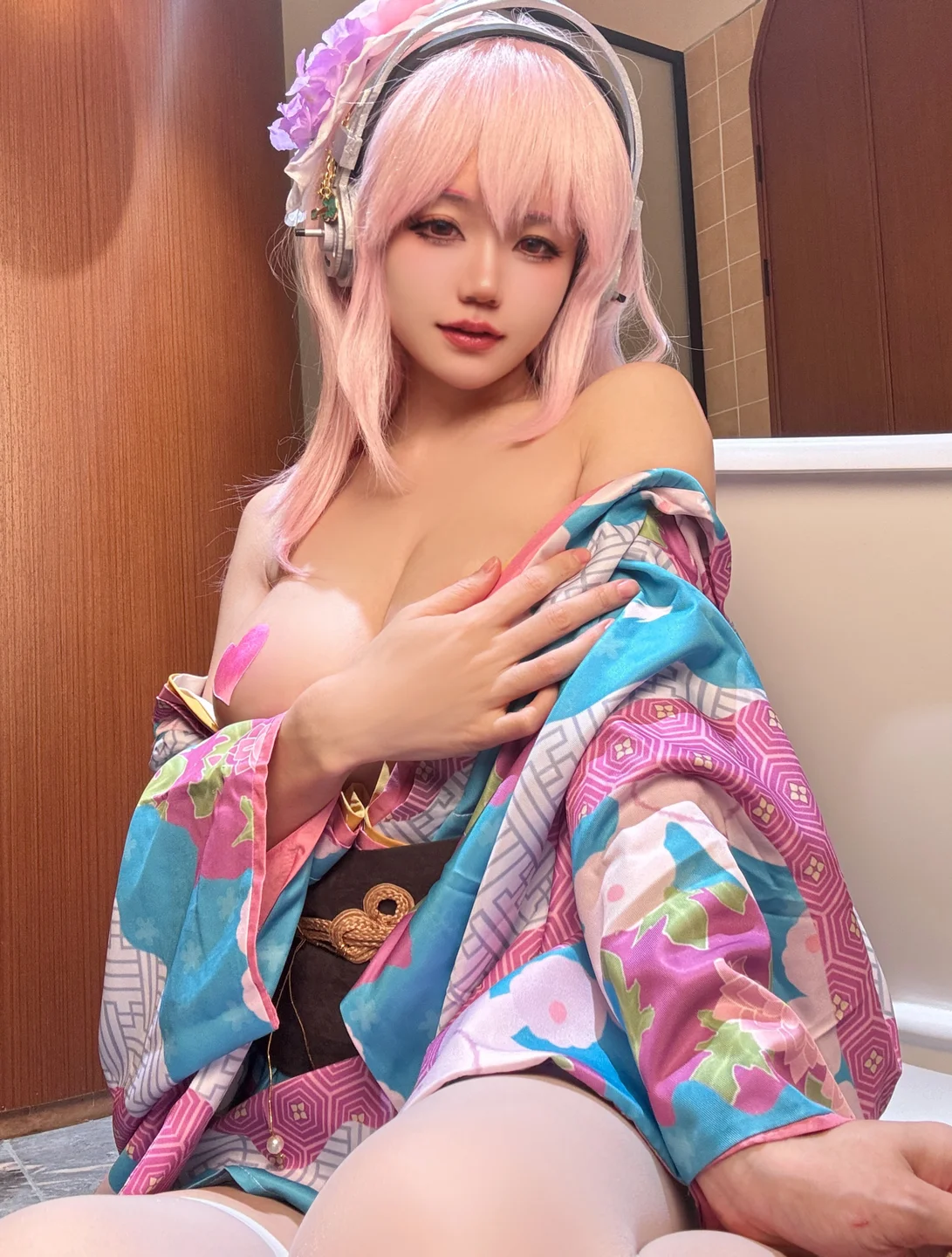 小仓千代w - 超级索尼子浴衣 [55P-146MB] 015.webp