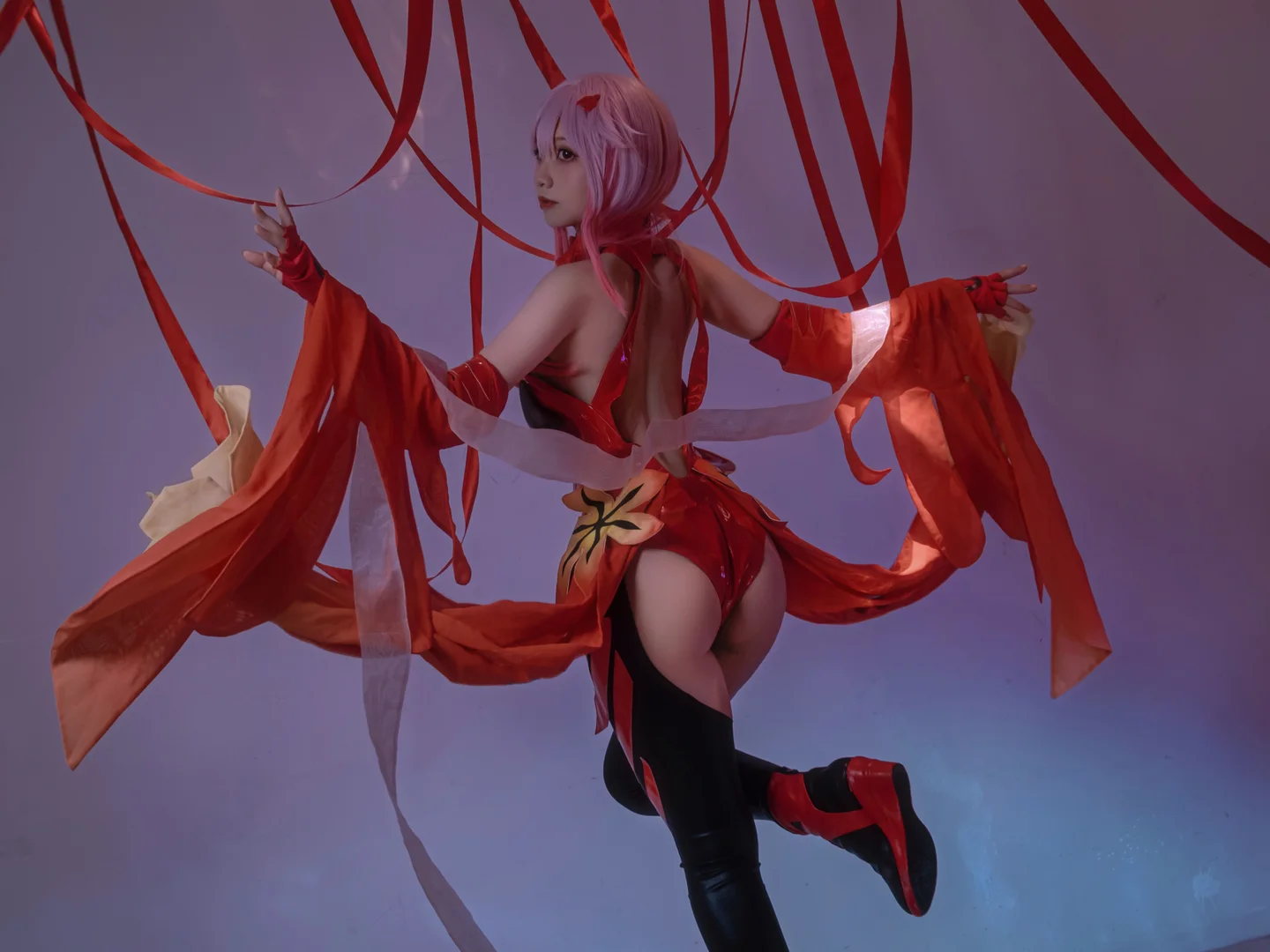 小和甜酒 - 罪恶王冠 楪祈 [58P 1V] 20240903-075609(4).webp