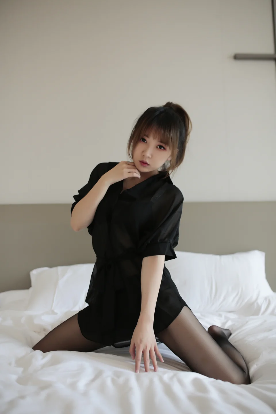 小女巫露娜 - 傲慢小姐姐 [63P] 20241015-152049(28).webp