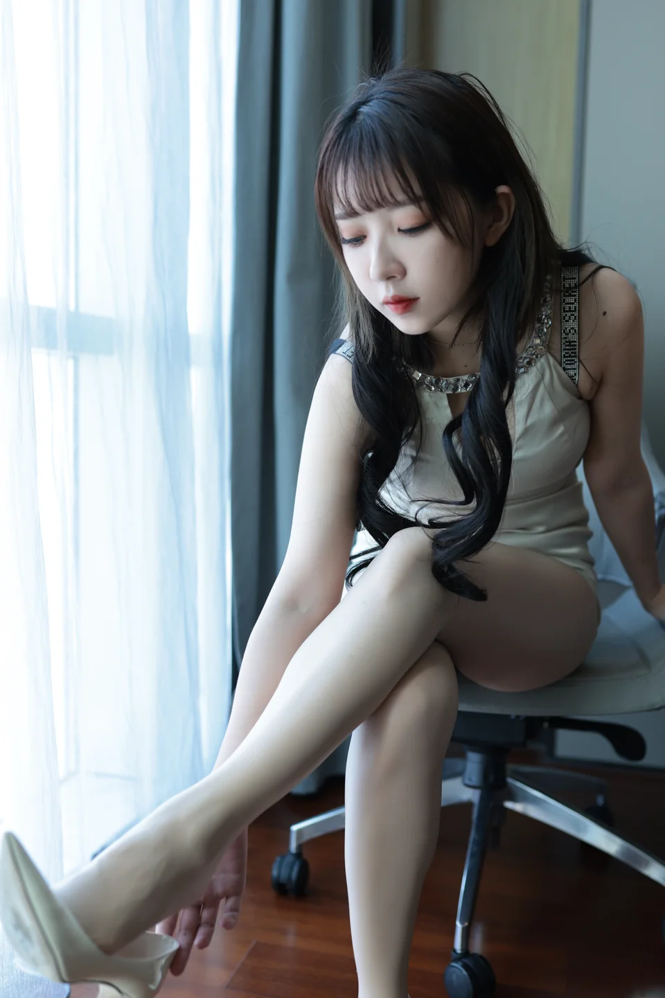 小女巫露娜 - 无内肉丝 [96P] 20240928-111644(69).webp