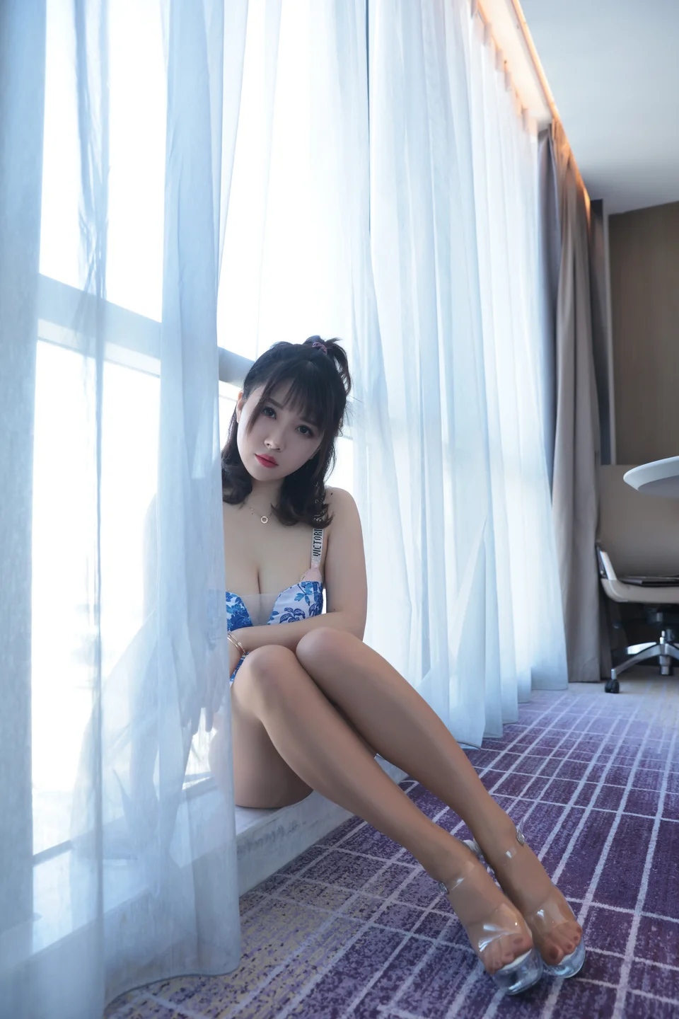 小女巫露娜 - 青花瓷旗袍 [127P] 20240926-130648(85).webp