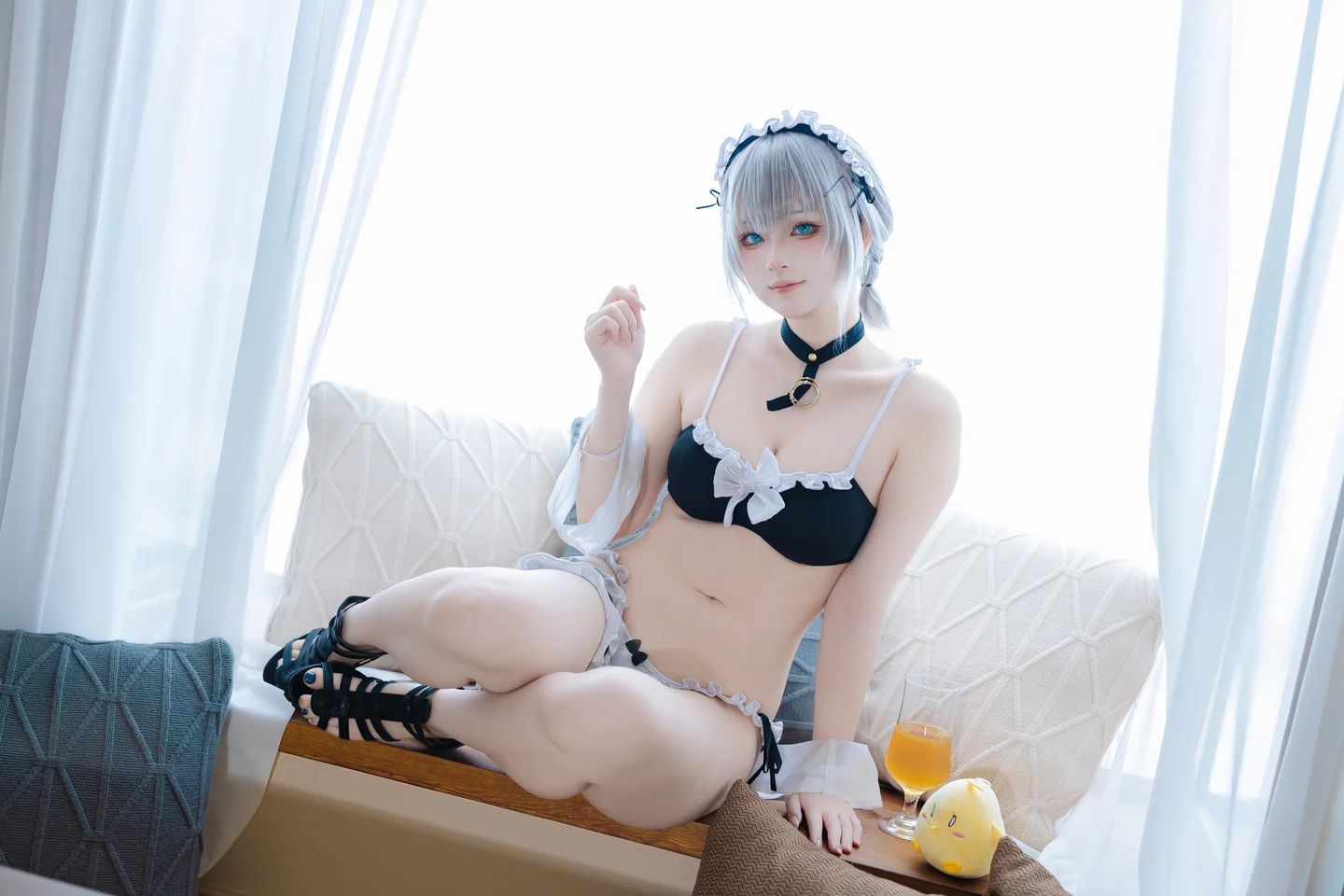 屿鱼 – 曼彻斯特泳装 [50P-352MB] 【丝足阁写真】001.webp