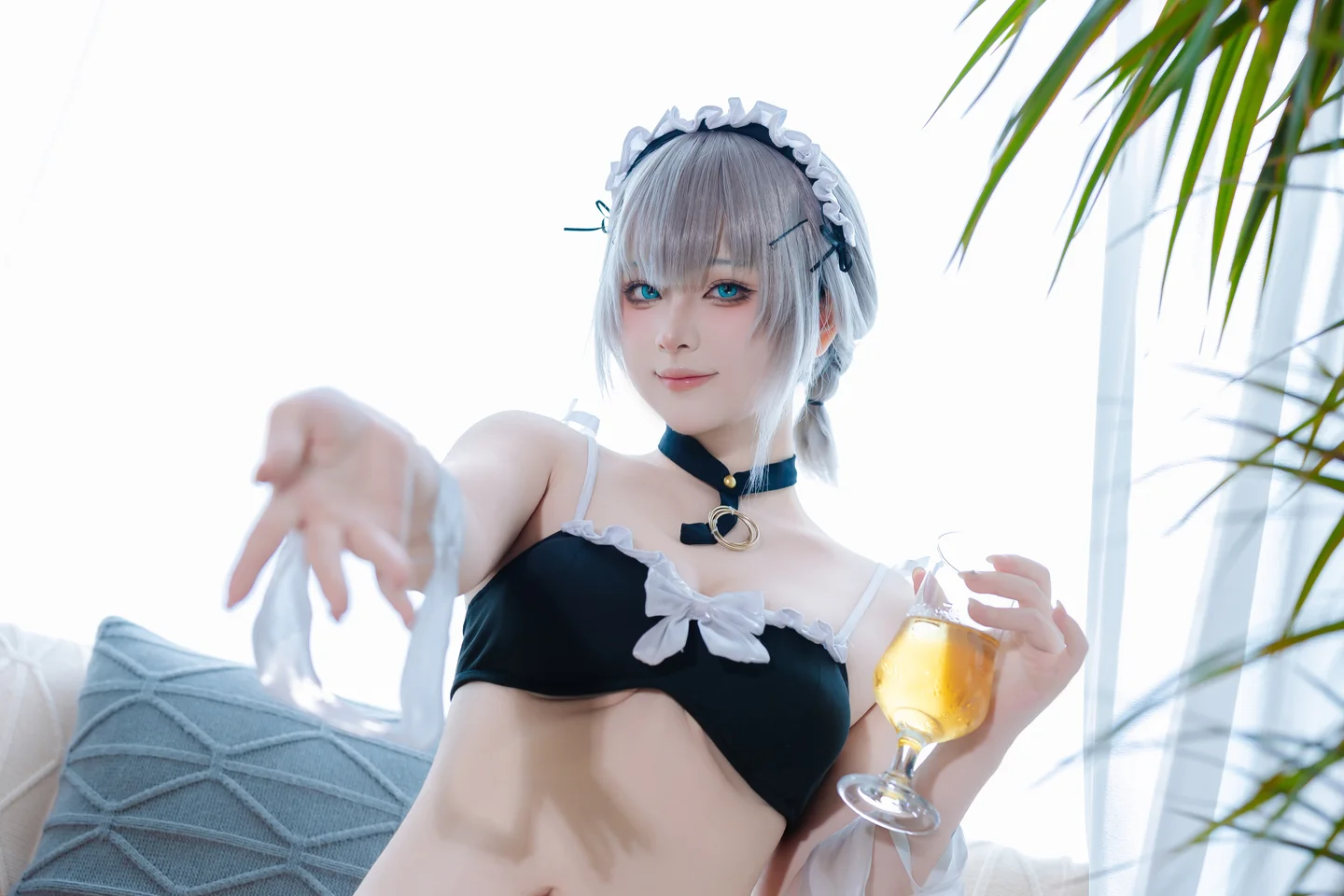 屿鱼 – 曼彻斯特泳装 [50P-352MB] 【丝足阁写真】016.webp