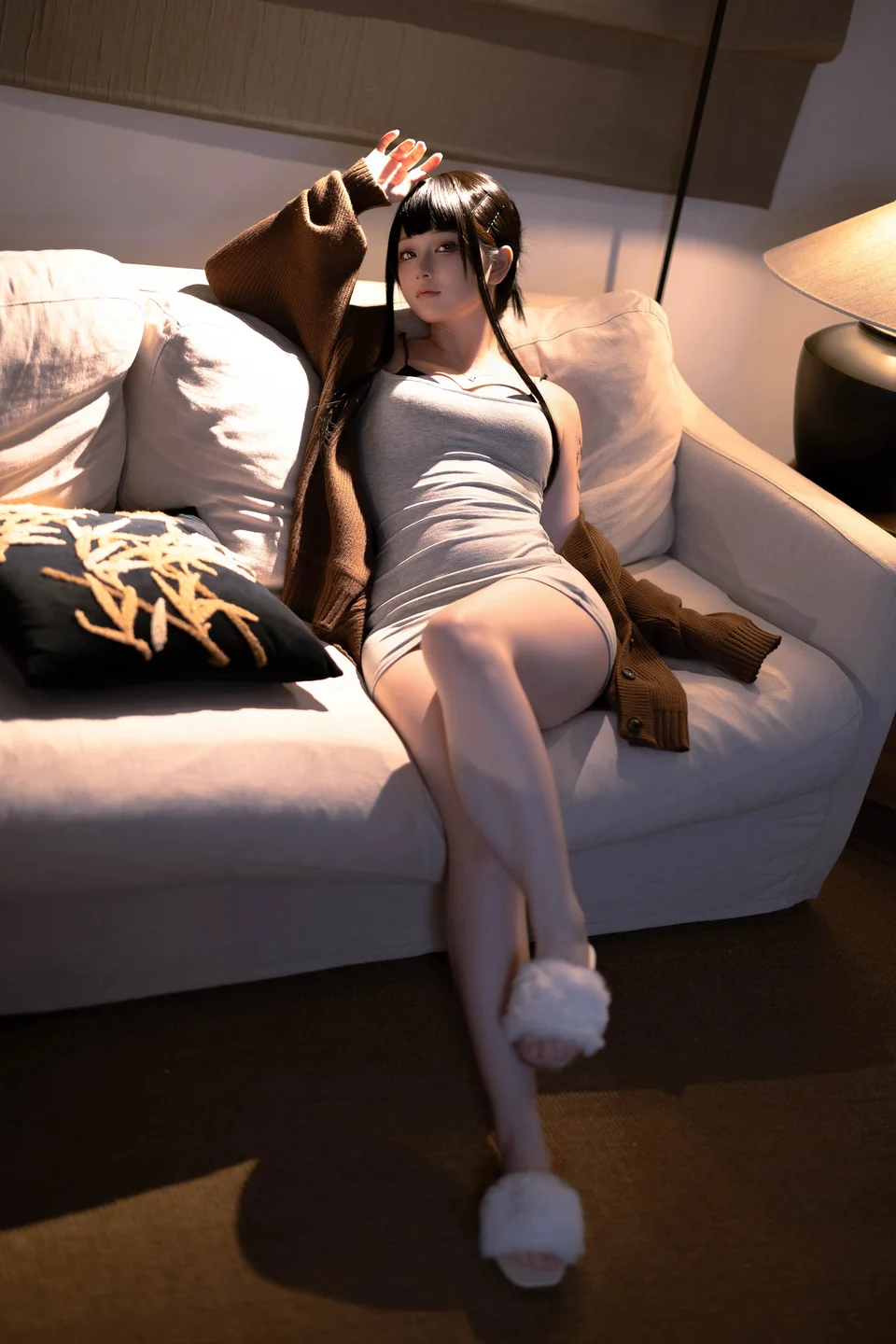 屿鱼 – 杀手妻子 [50P-144MB] 【丝足阁写真】010.webp