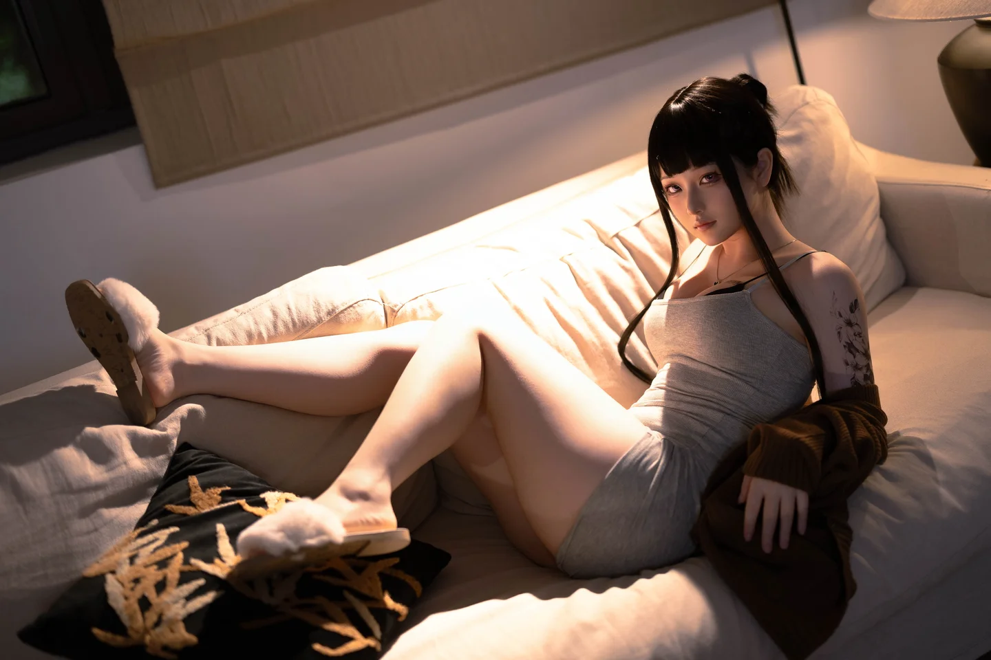 屿鱼 – 杀手妻子 [50P-144MB] 【丝足阁写真】038.webp