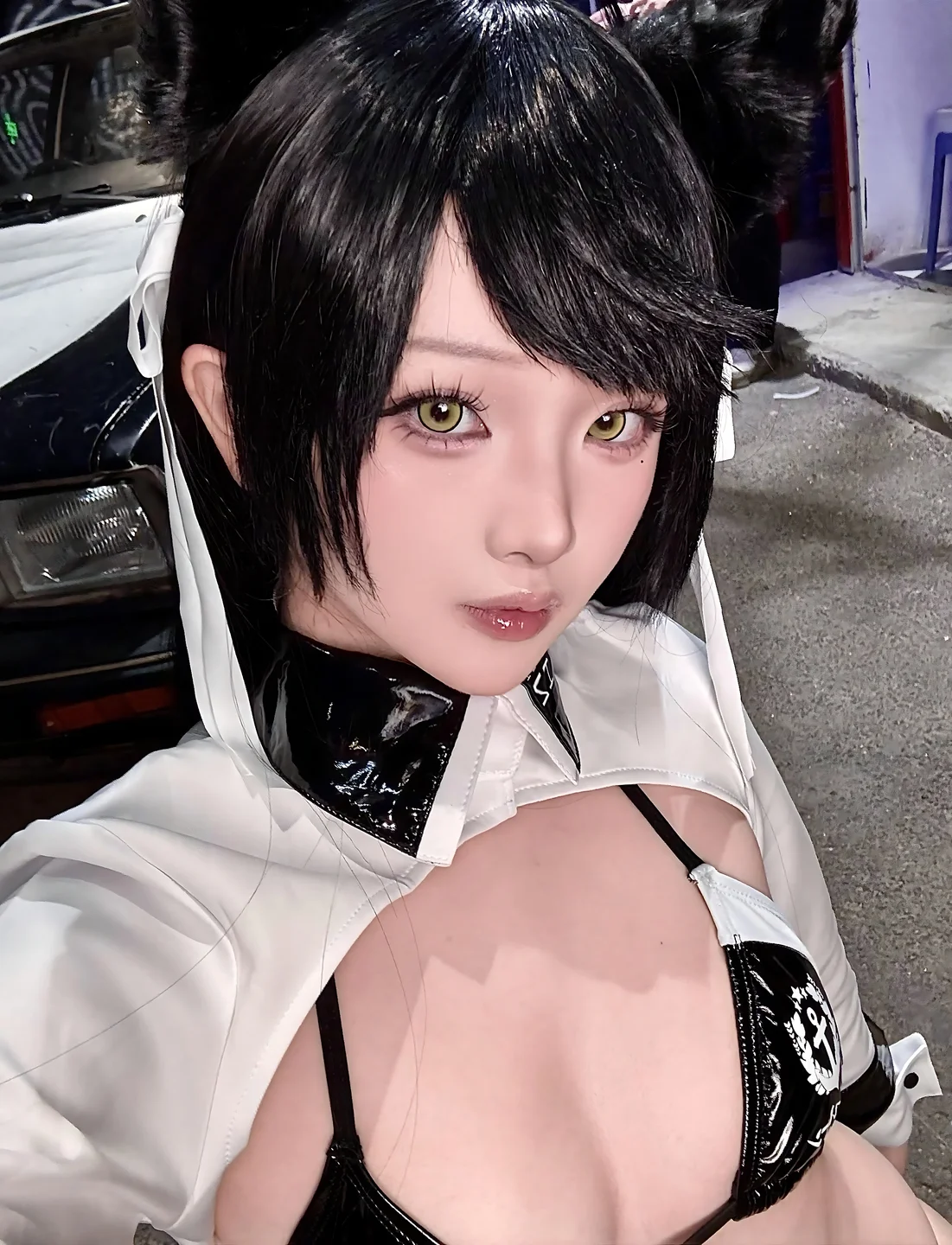 屿鱼 - 碧蓝航线 爱宕赛车服 [114P-143MB] 111.webp