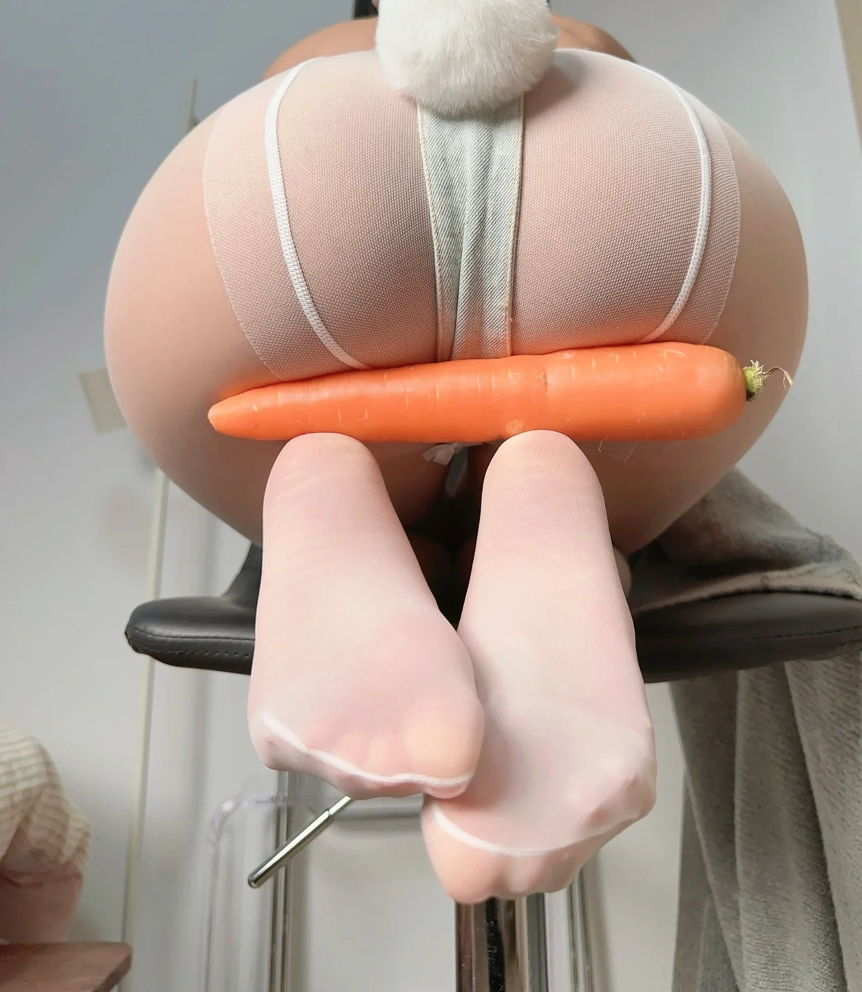 布丁大法 – 牛仔硬糖兔 [99P] 【丝足阁写真】019.webp