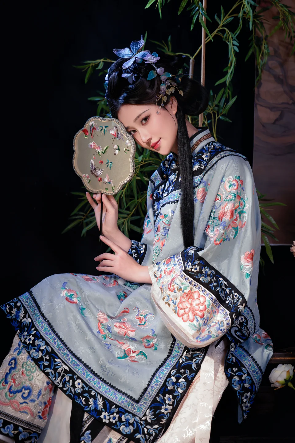 年年 – 丝兰陵 [71P-312MB] 【丝足阁写真】005.webp