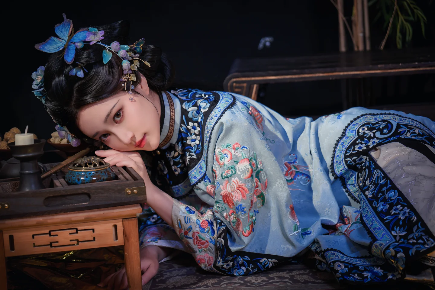 年年 – 丝兰陵 [71P-312MB] 【丝足阁写真】012.webp