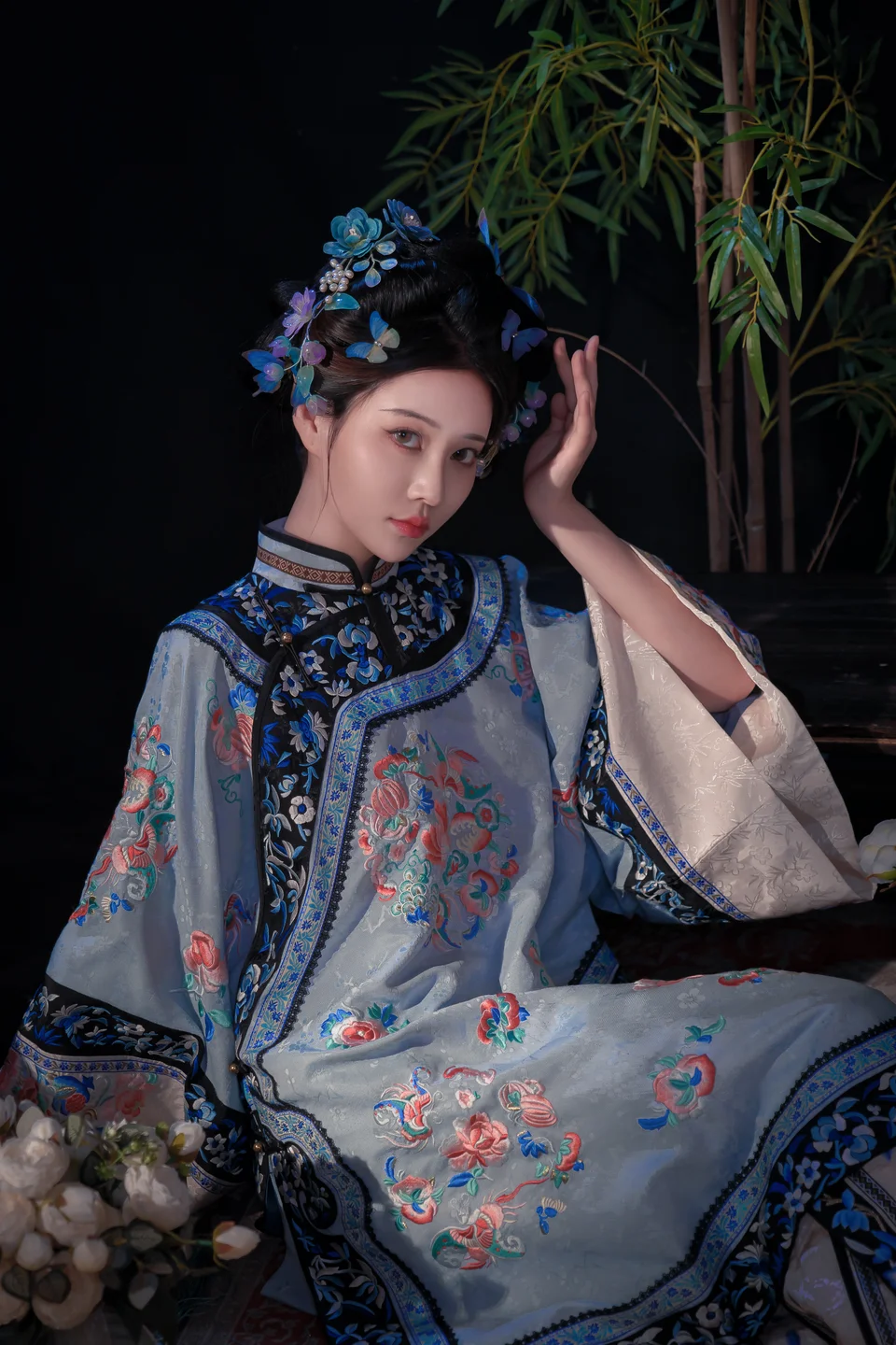 年年 – 丝兰陵 [71P-312MB] 【丝足阁写真】019.webp