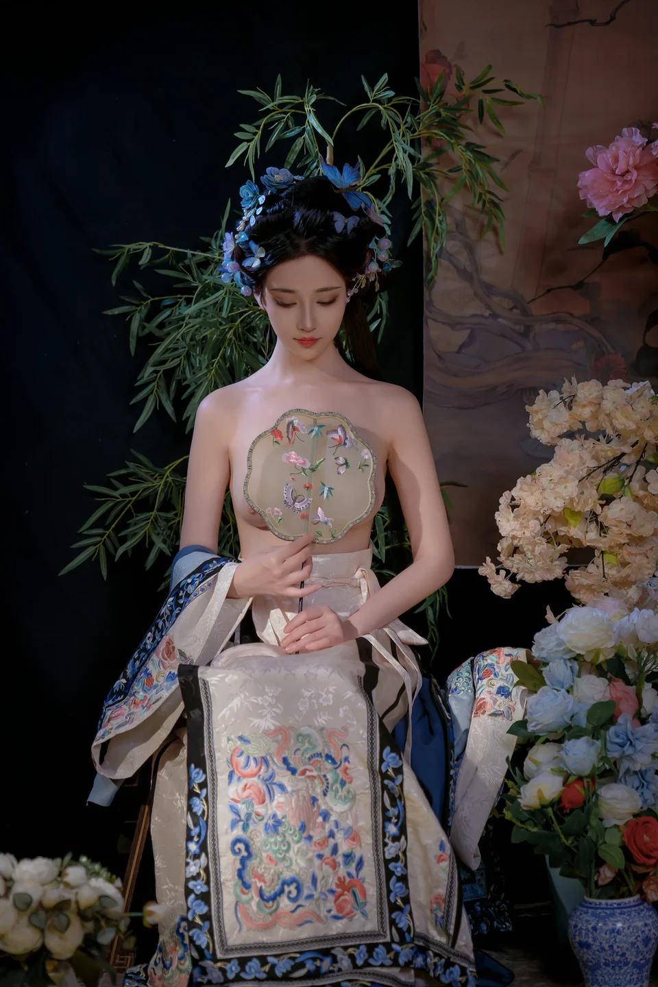 年年 – 丝兰陵 [71P-312MB] 【丝足阁写真】032.webp