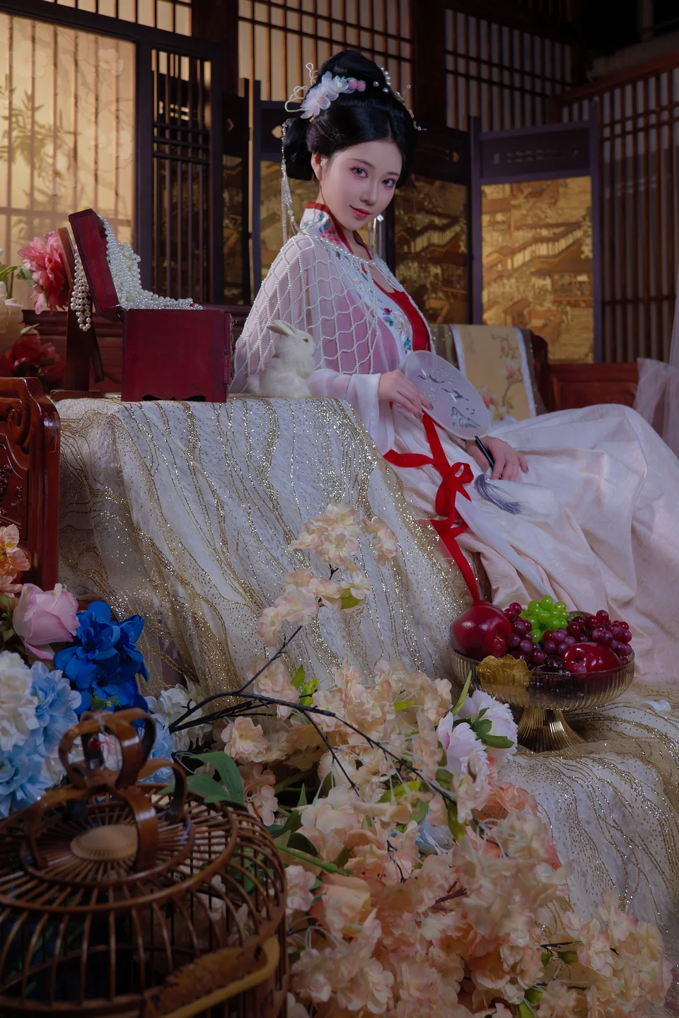 年年 – 广寒宫 [80P-728MB] 【丝足阁写真】005.webp