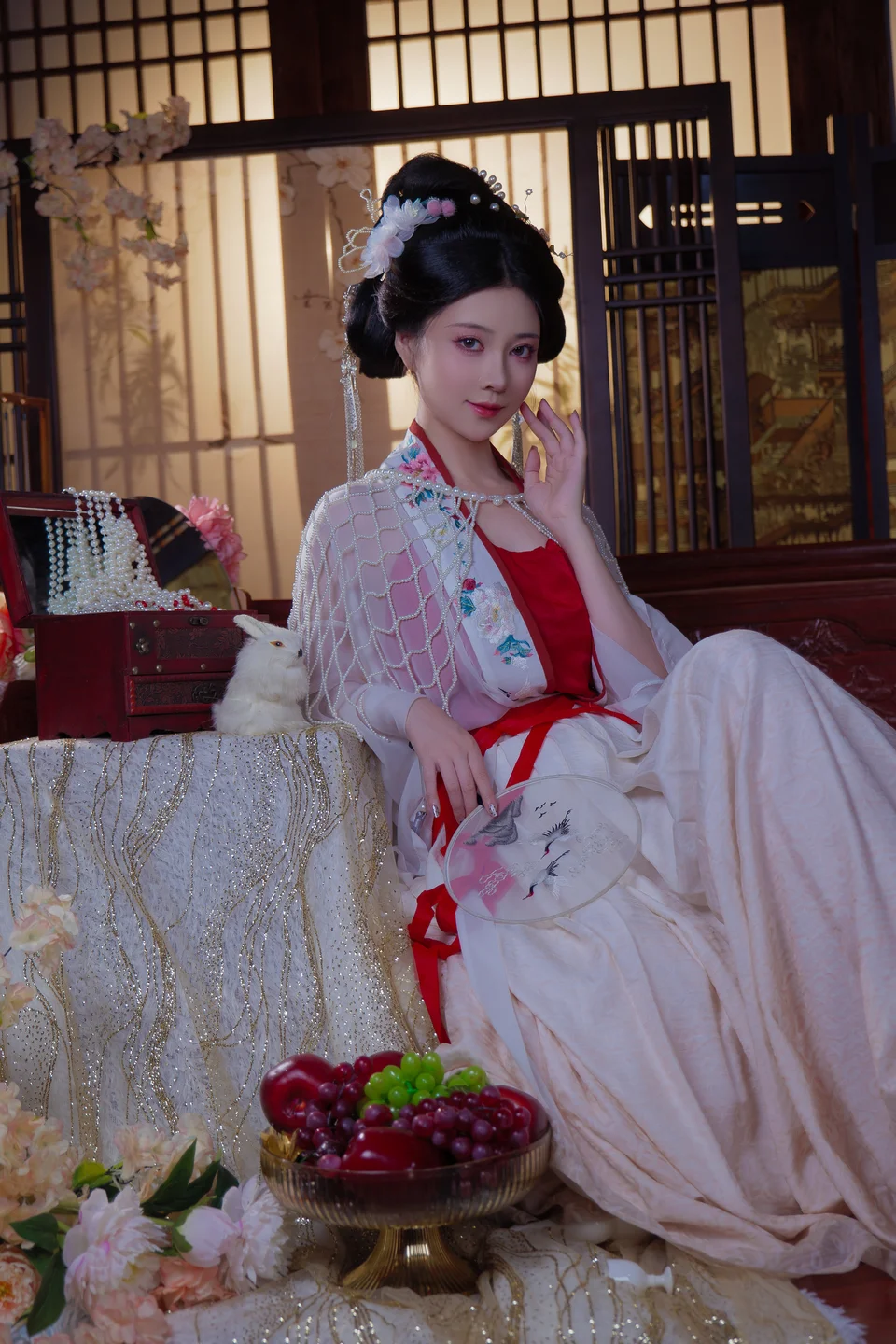 年年 – 广寒宫 [80P-728MB] 【丝足阁写真】008.webp