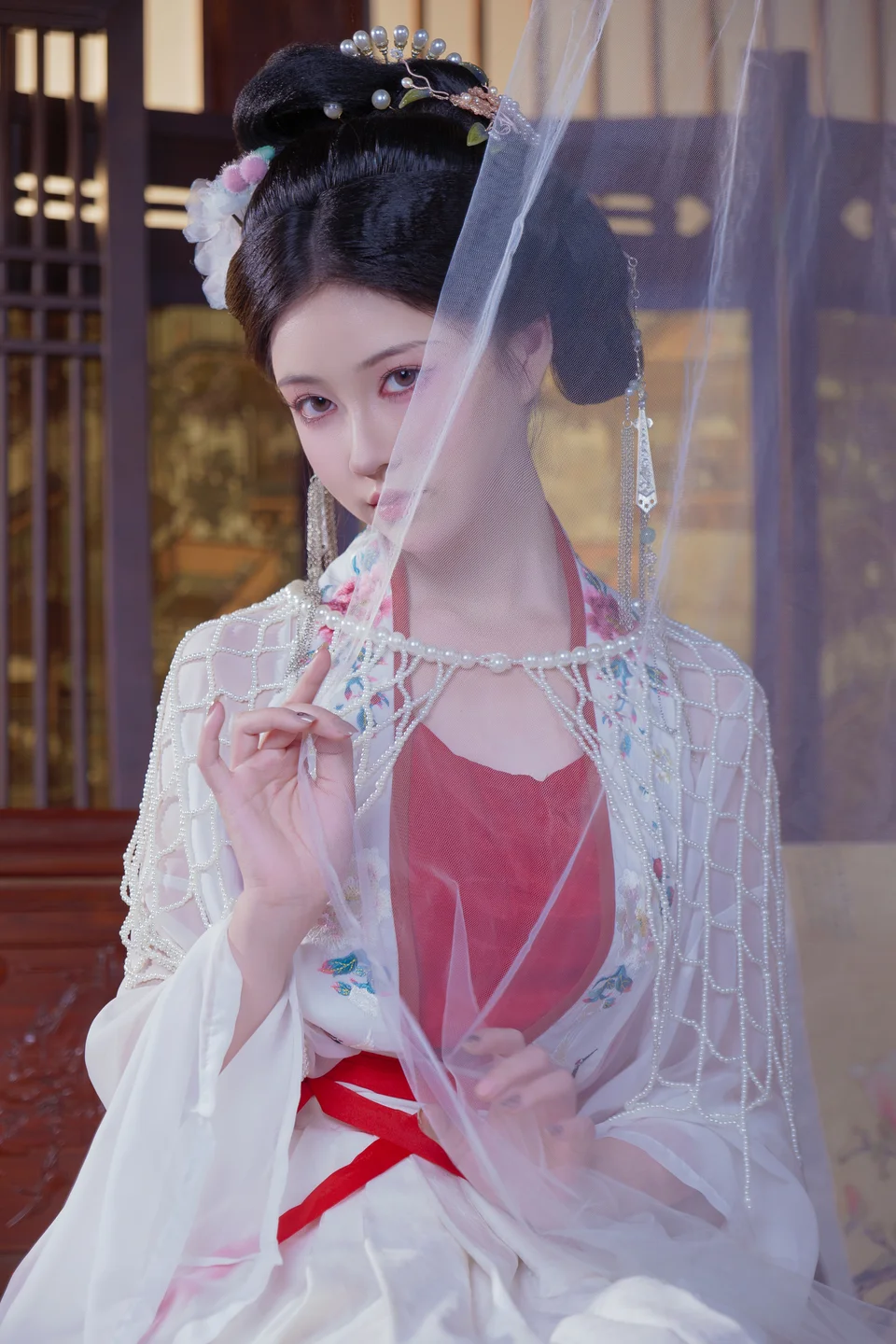 年年 – 广寒宫 [80P-728MB] 【丝足阁写真】011.webp