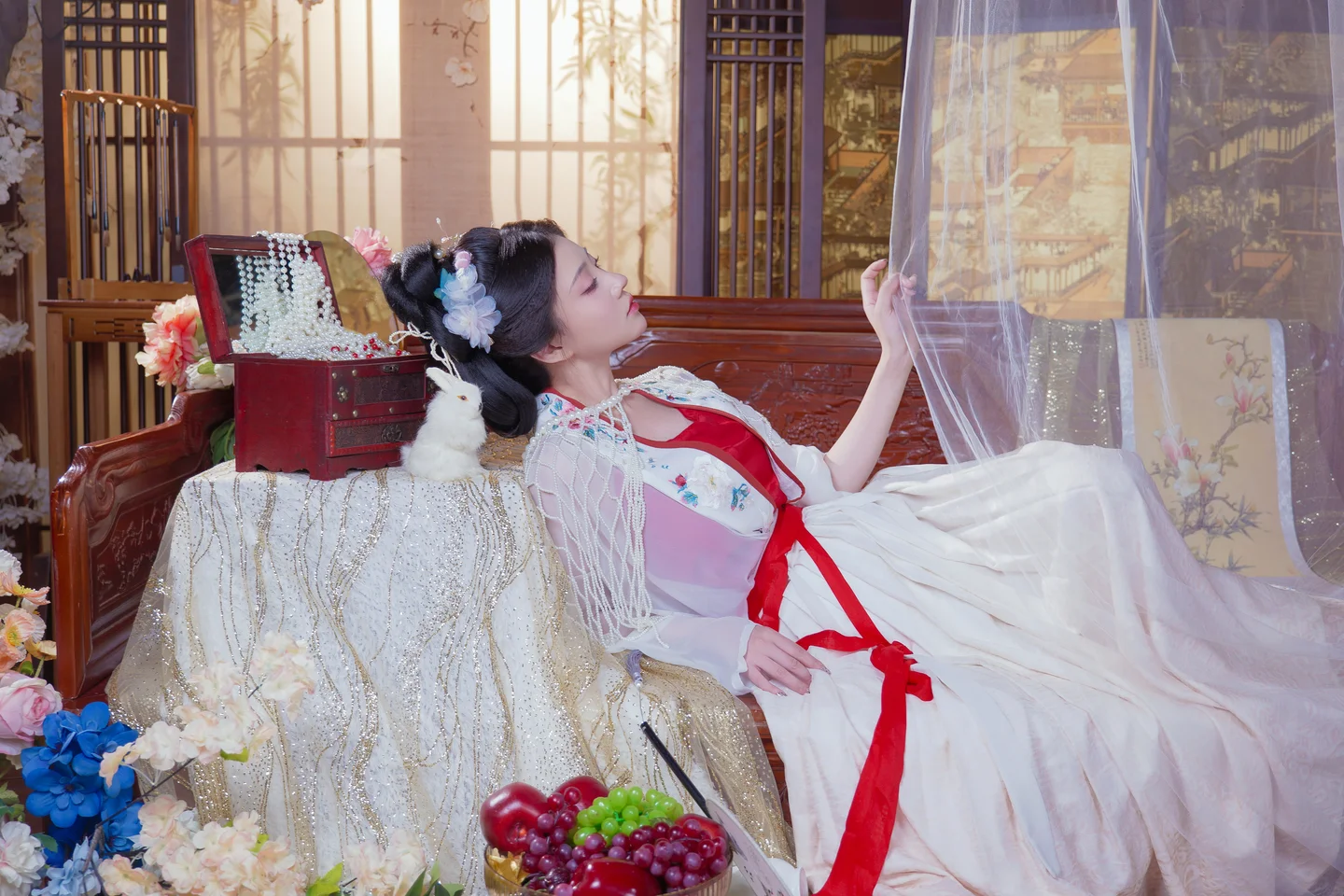 年年 – 广寒宫 [80P-728MB] 【丝足阁写真】014.webp