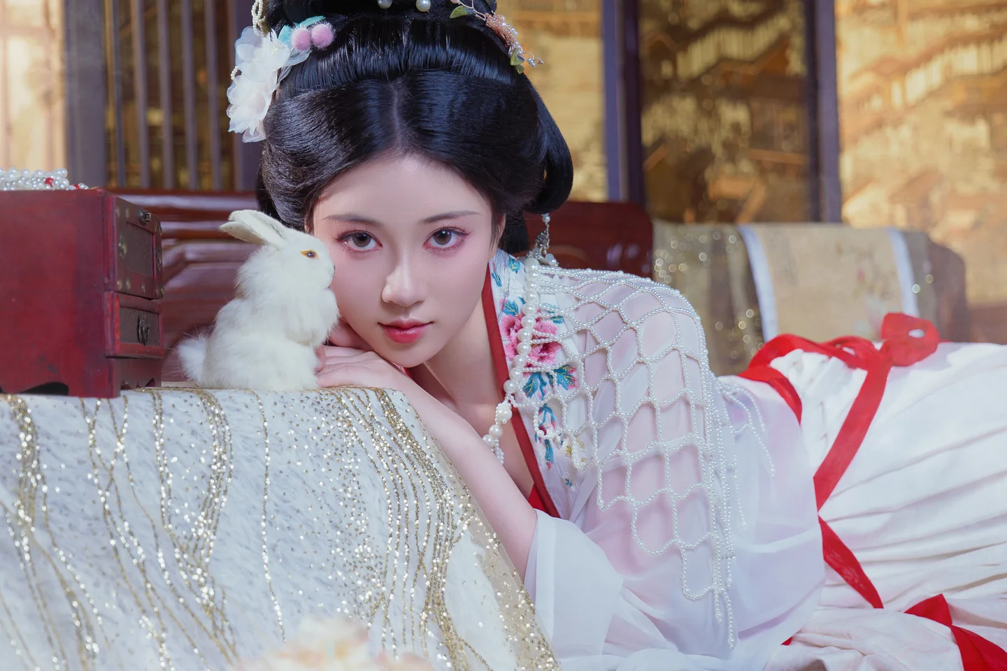 年年 – 广寒宫 [80P-728MB] 【丝足阁写真】015.webp