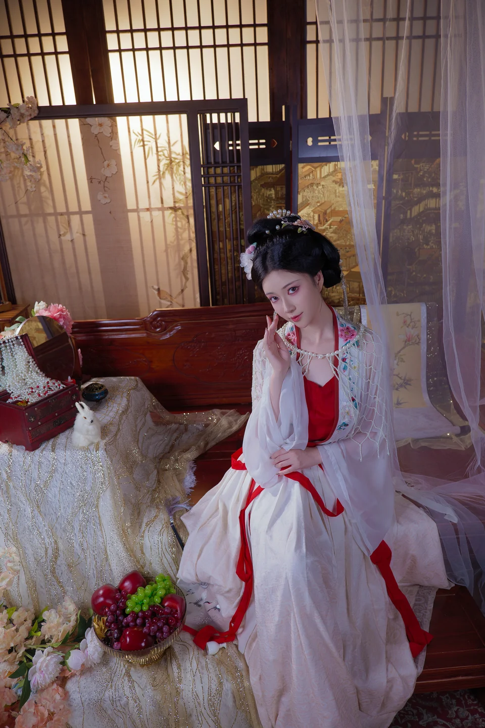 年年 – 广寒宫 [80P-728MB] 【丝足阁写真】022.webp