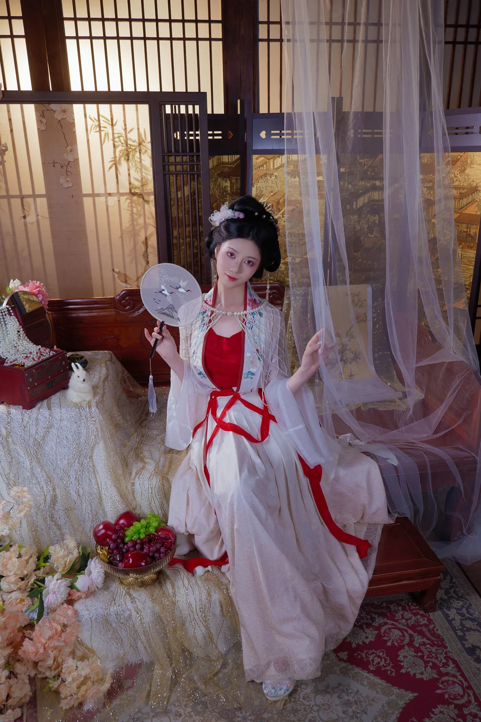 年年 – 广寒宫 [80P-728MB] 【丝足阁写真】028.webp