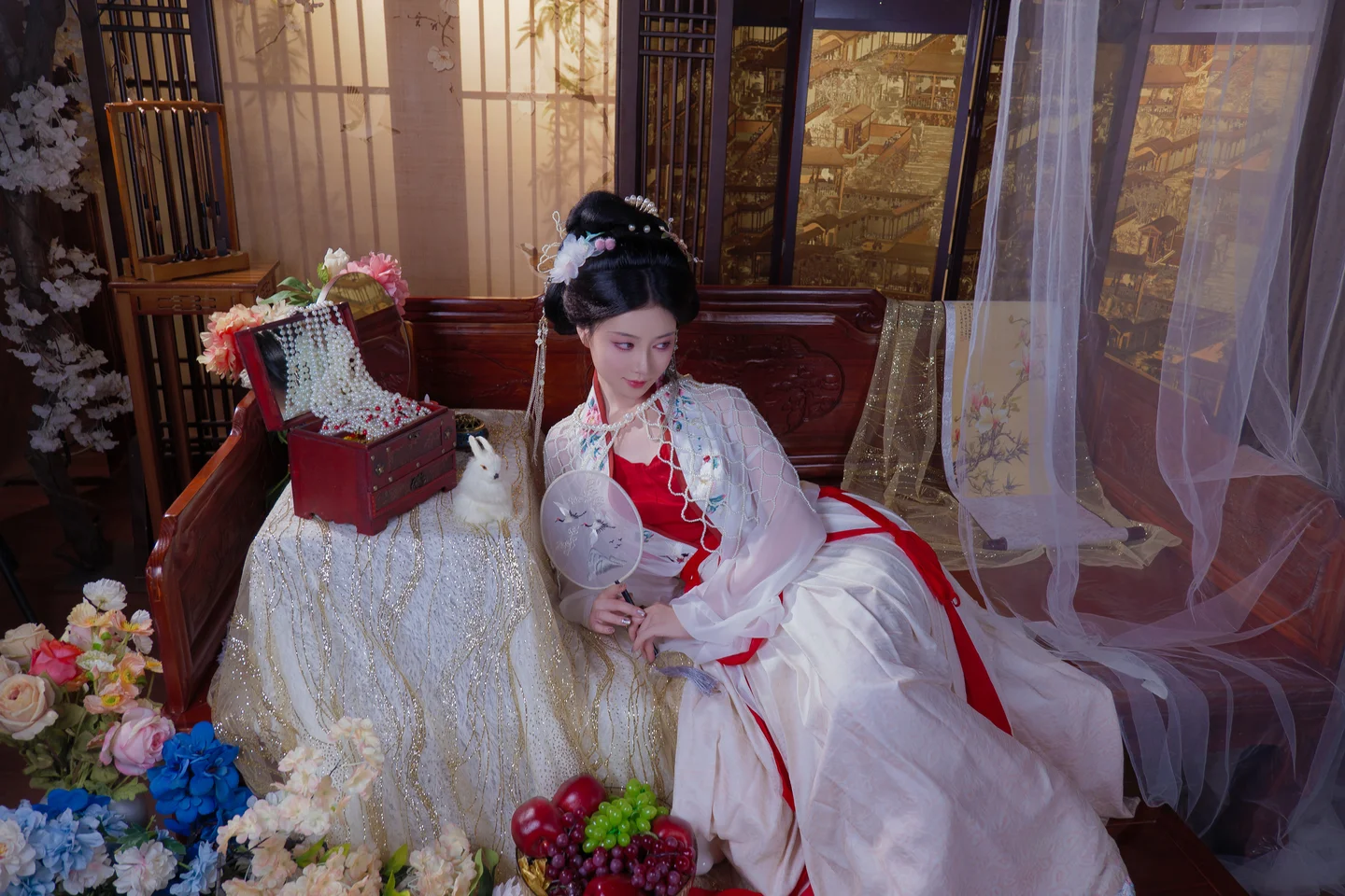 年年 – 广寒宫 [80P-728MB] 【丝足阁写真】032.webp