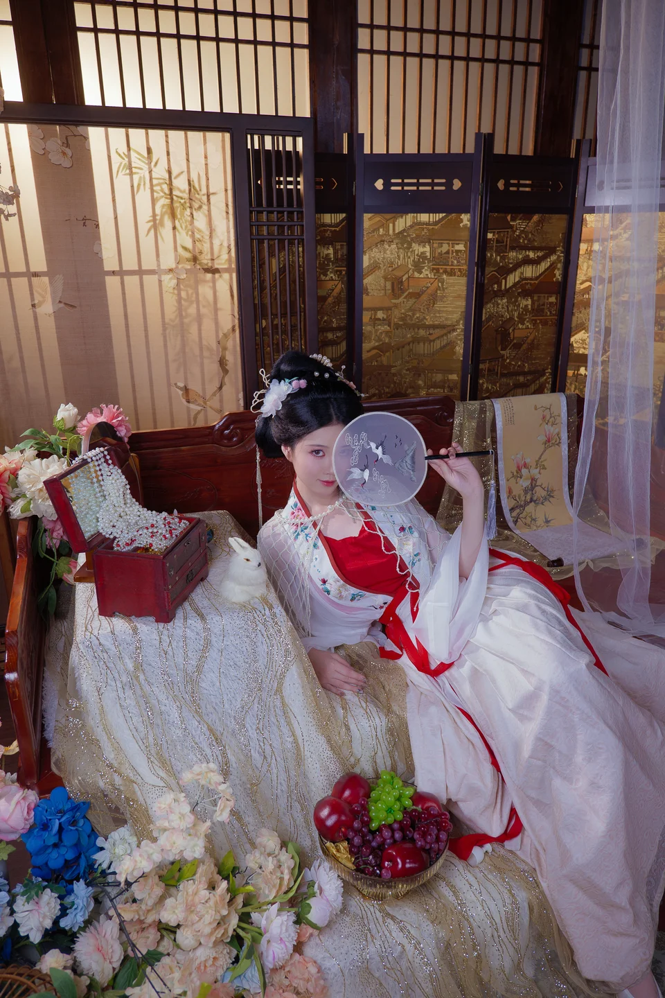 年年 – 广寒宫 [80P-728MB] 【丝足阁写真】035.webp