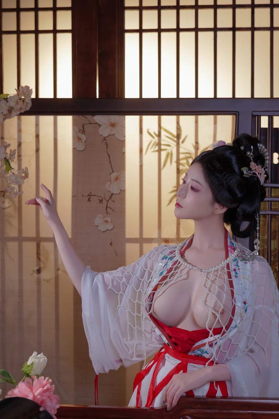 年年 – 广寒宫 [80P-728MB] 【丝足阁写真】047.webp