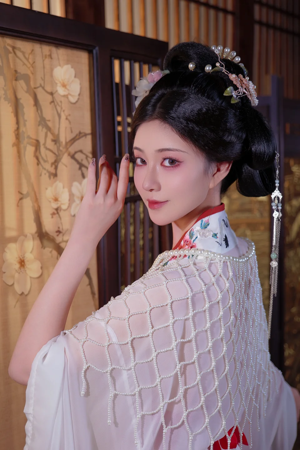 年年 – 广寒宫 [80P-728MB] 【丝足阁写真】054.webp
