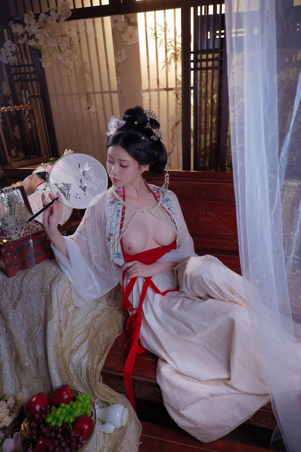 年年 – 广寒宫 [80P-728MB] 【丝足阁写真】064.webp