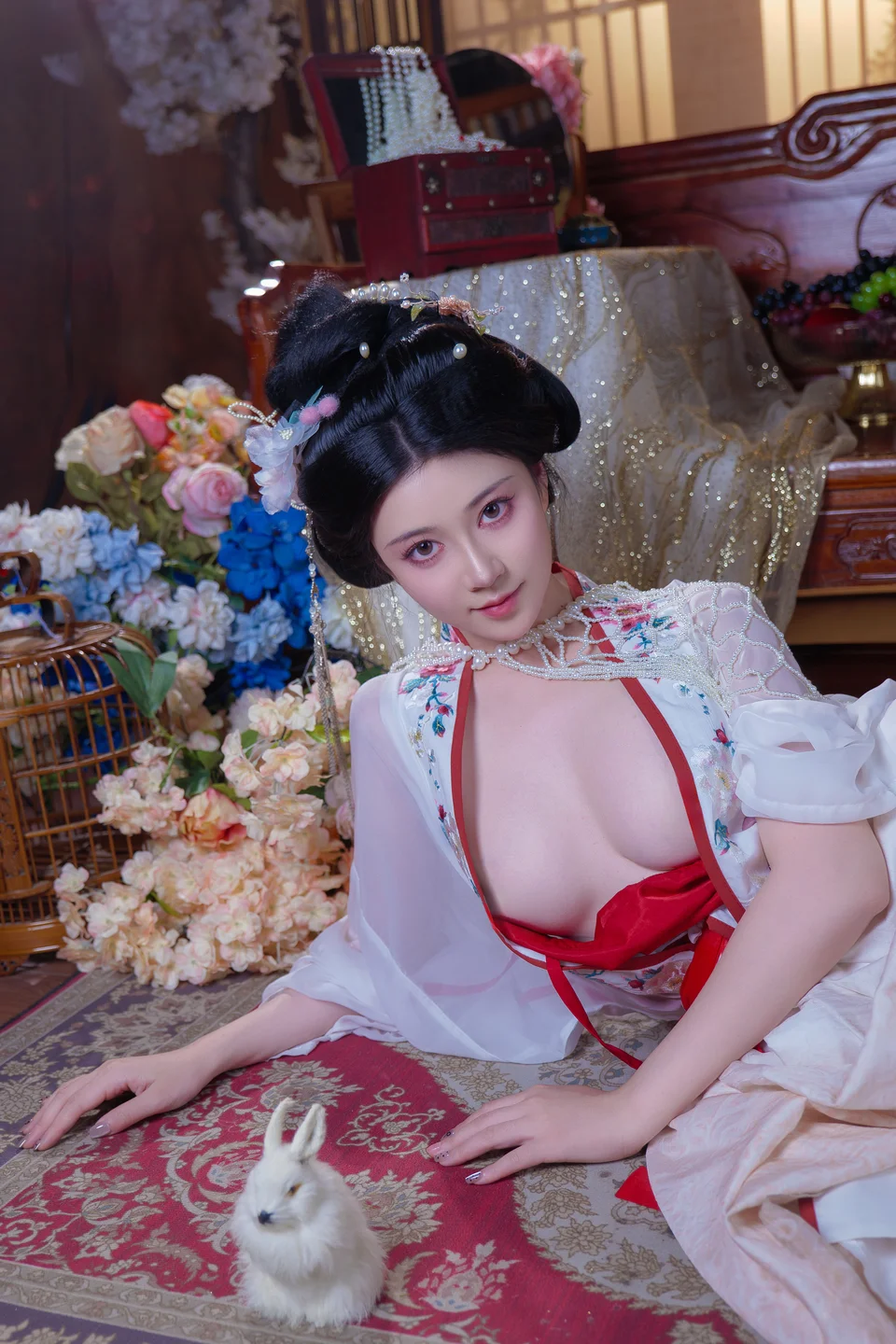 年年 – 广寒宫 [80P-728MB] 【丝足阁写真】079.webp
