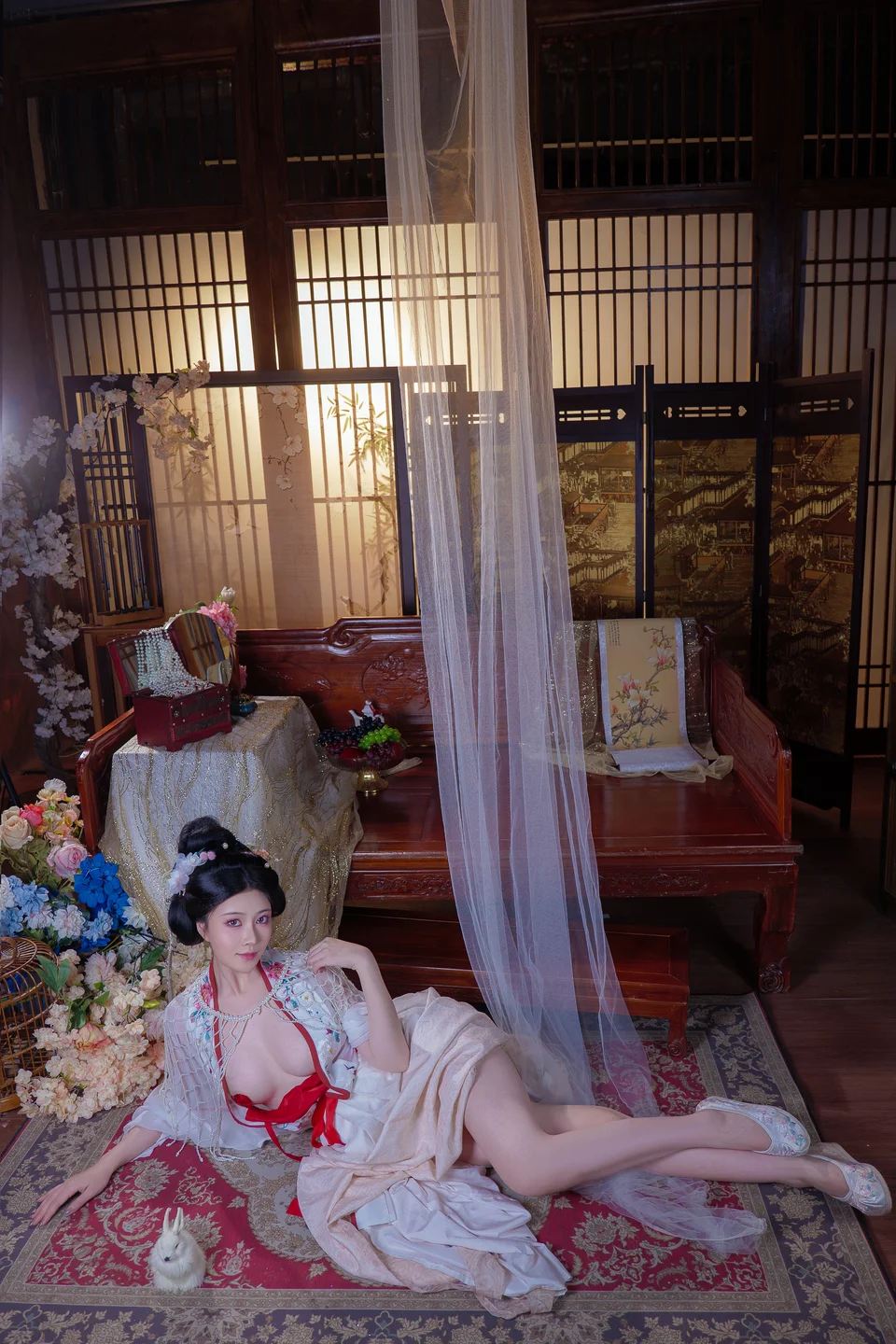 年年 – 广寒宫 [80P-728MB] 【丝足阁写真】080.webp