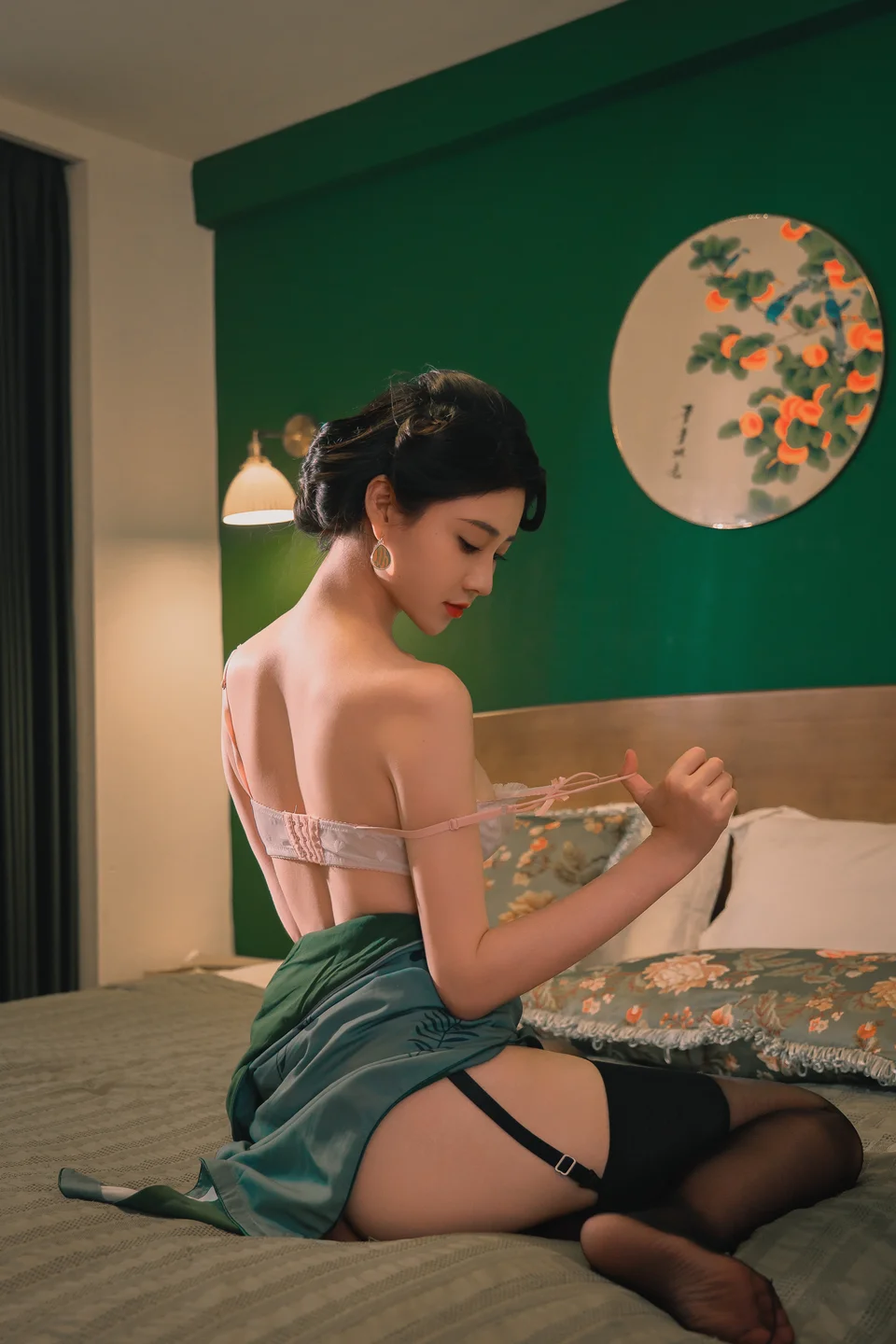 年年 – 海上花 [80P-705MB] 【丝足阁写真】032.webp
