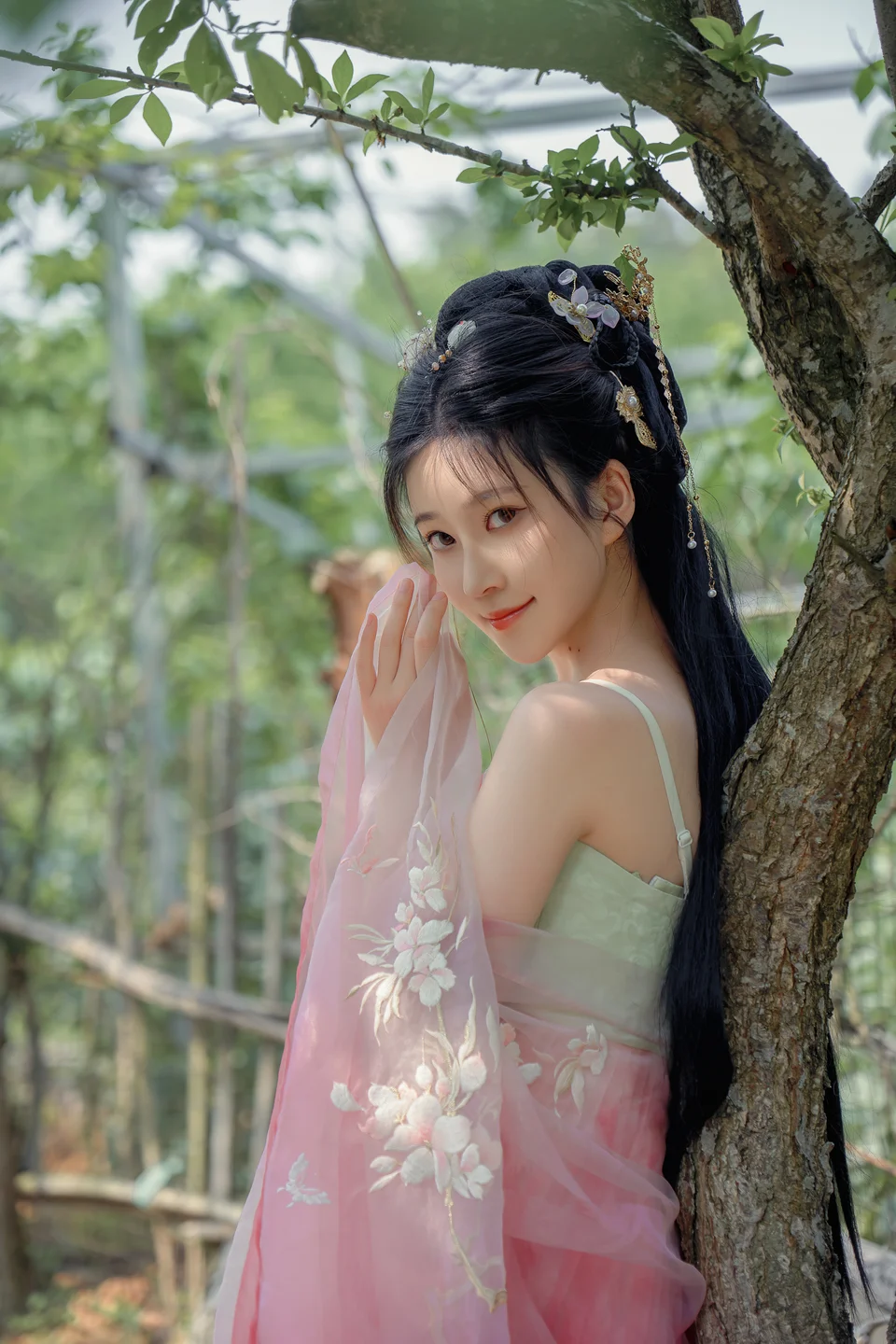 年年 – 海棠仙 [84P-358MB] 【丝足阁写真】022.webp