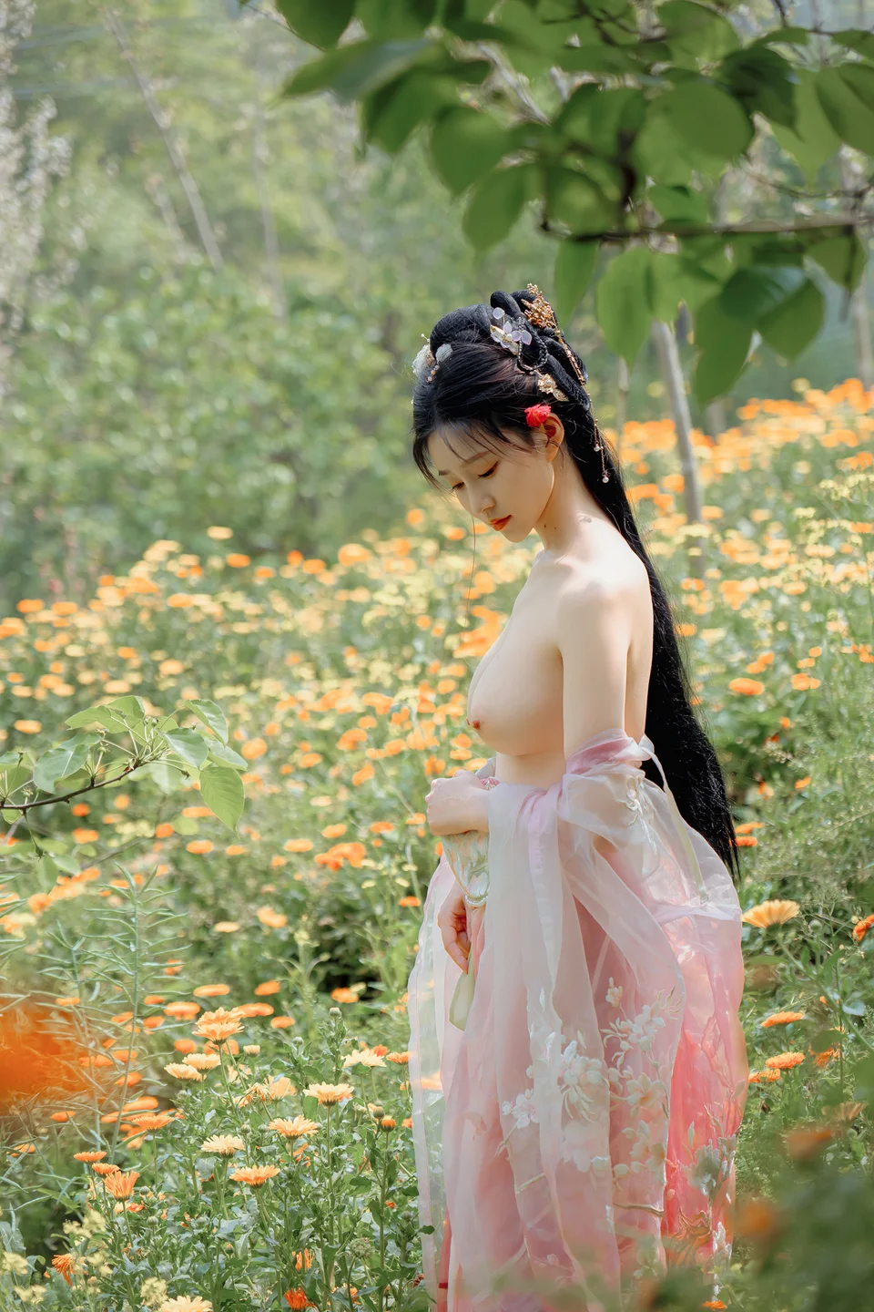 年年 – 海棠仙 [84P-358MB] 【丝足阁写真】036.webp