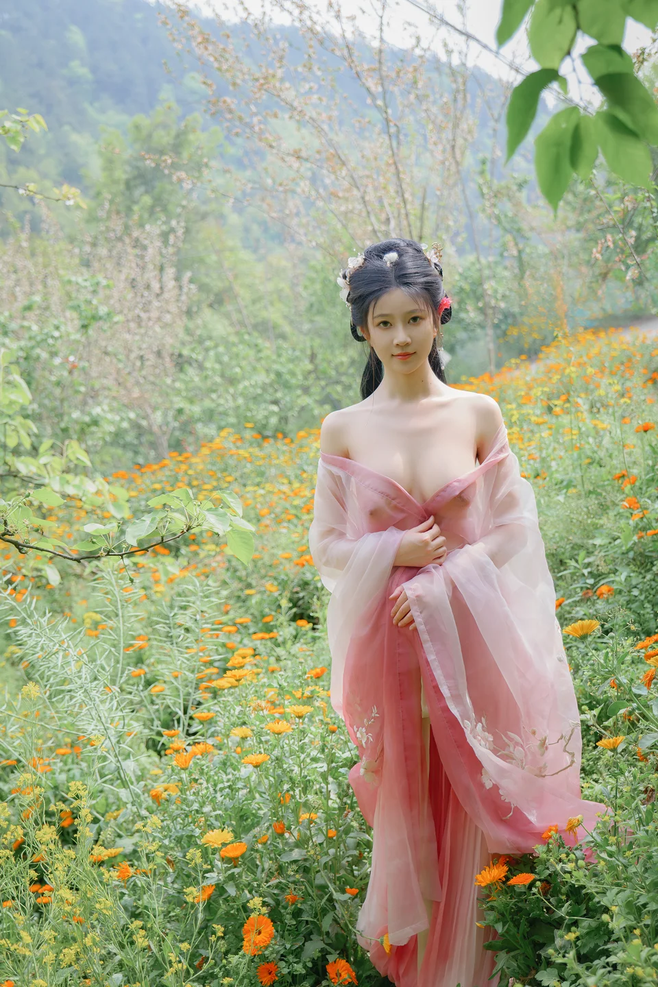 年年 – 海棠仙 [84P-358MB] 【丝足阁写真】043.webp