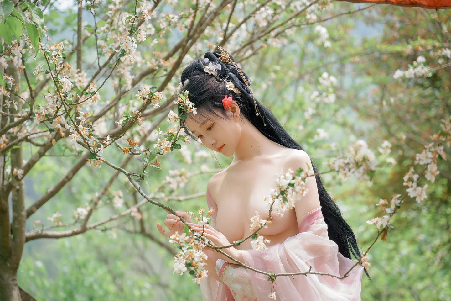 年年 – 海棠仙 [84P-358MB] 【丝足阁写真】053.webp