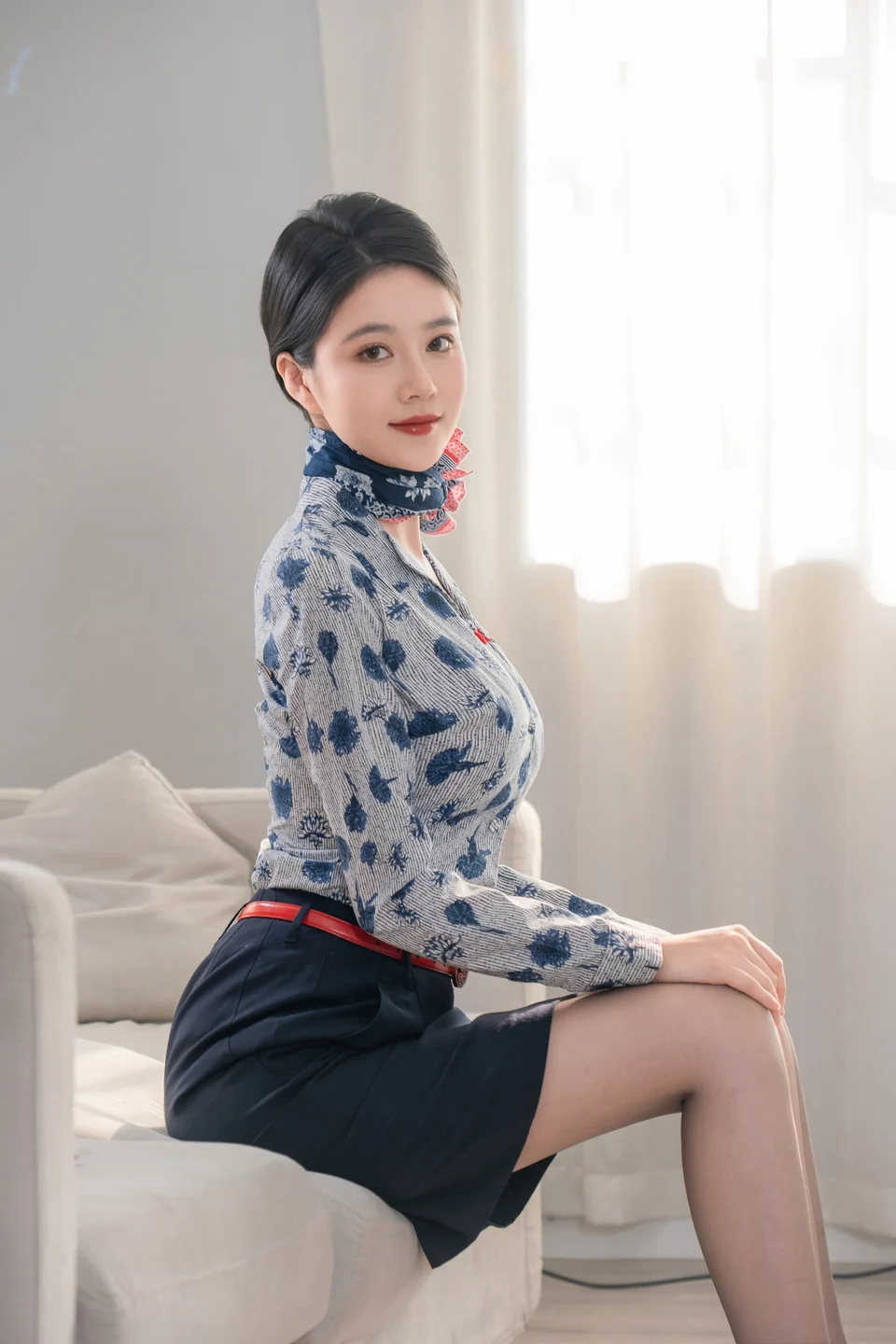 年年 – 空姐2 [84P-882MB] 【丝足阁写真】008.webp