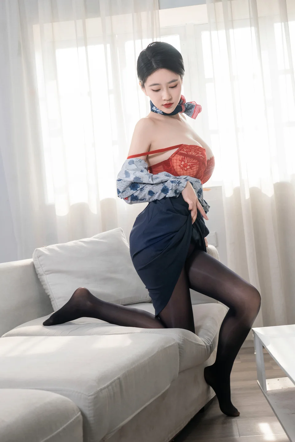 年年 – 空姐2 [84P-882MB] 【丝足阁写真】034.webp