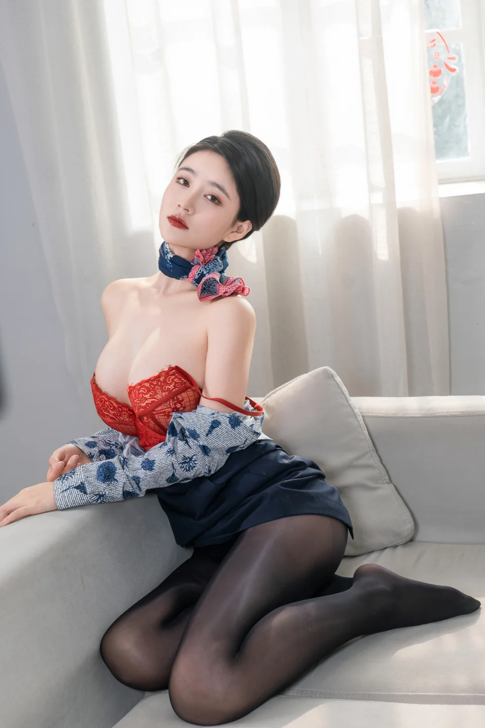 年年 – 空姐2 [84P-882MB] 【丝足阁写真】037.webp