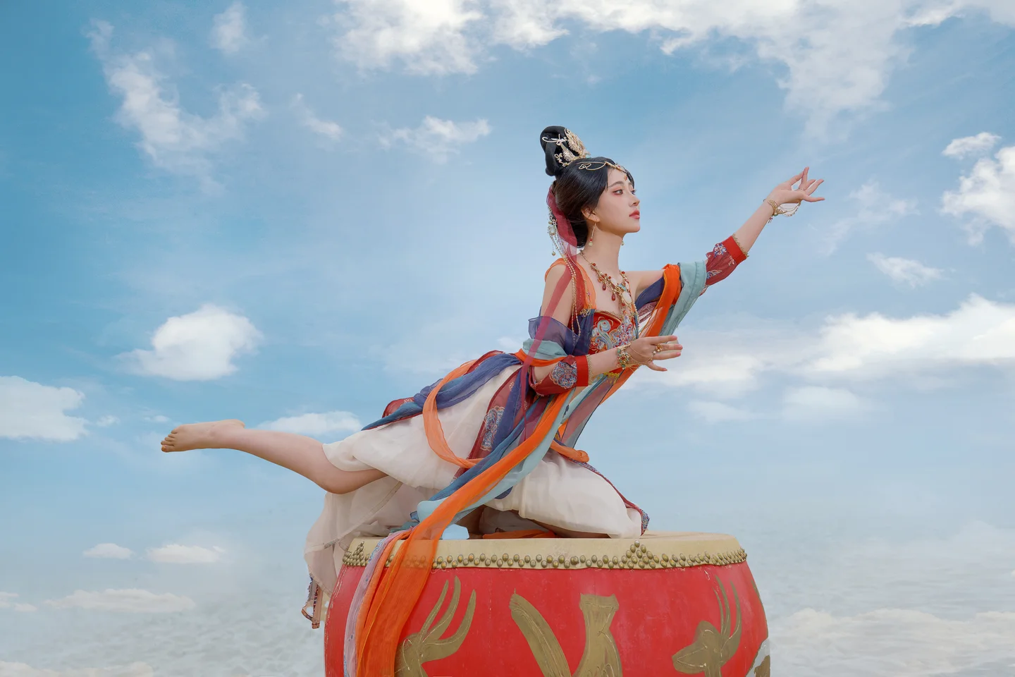 年年 – 飞天 [63P-632MB] 【丝足阁写真】023.webp