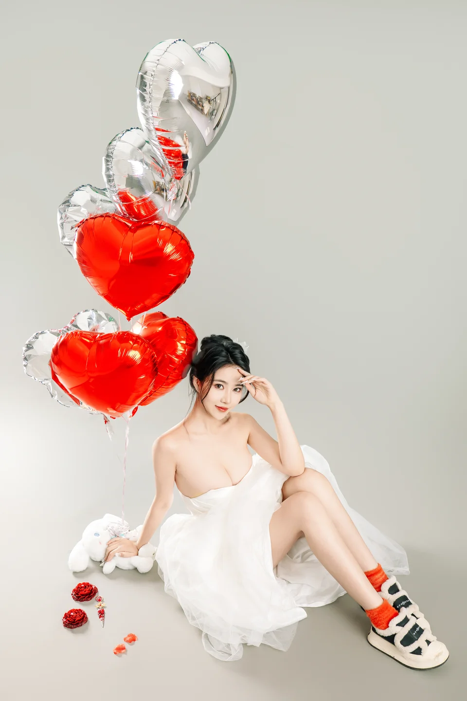 年年 – LOVE 情人节特别篇 [80P-428MB] 【丝足阁写真】015.webp