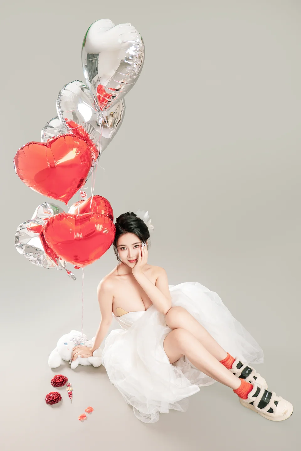 年年 – LOVE 情人节特别篇 [80P-428MB] 【丝足阁写真】016.webp