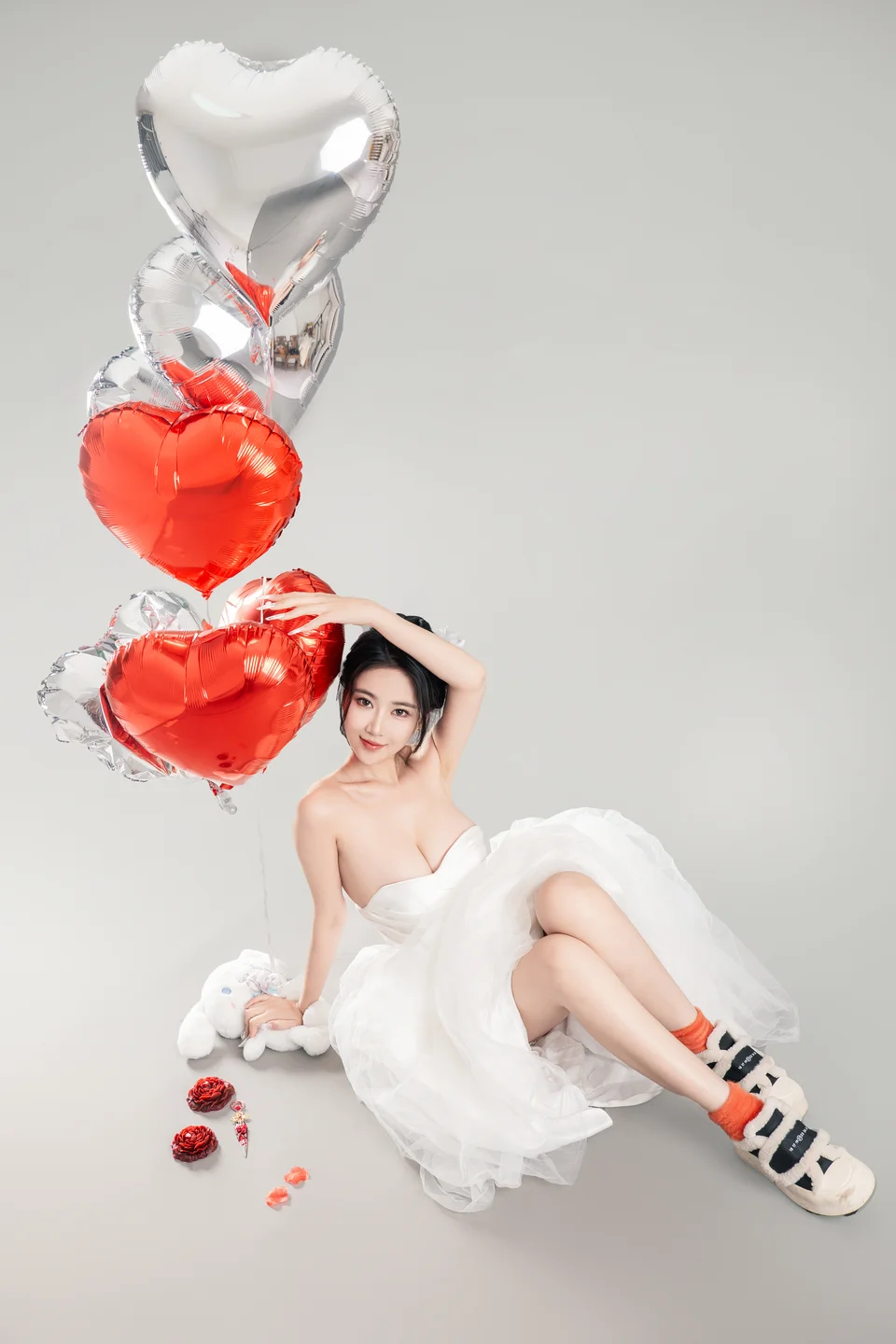 年年 – LOVE 情人节特别篇 [80P-428MB] 【丝足阁写真】017.webp