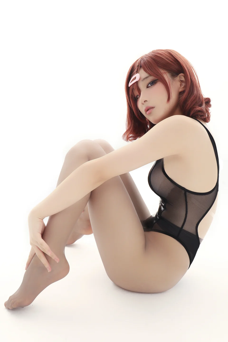 幼愛Youmeko 樋口円香 竞泳无衬衫灰丝 [36P] 20240909-150946(9).webp